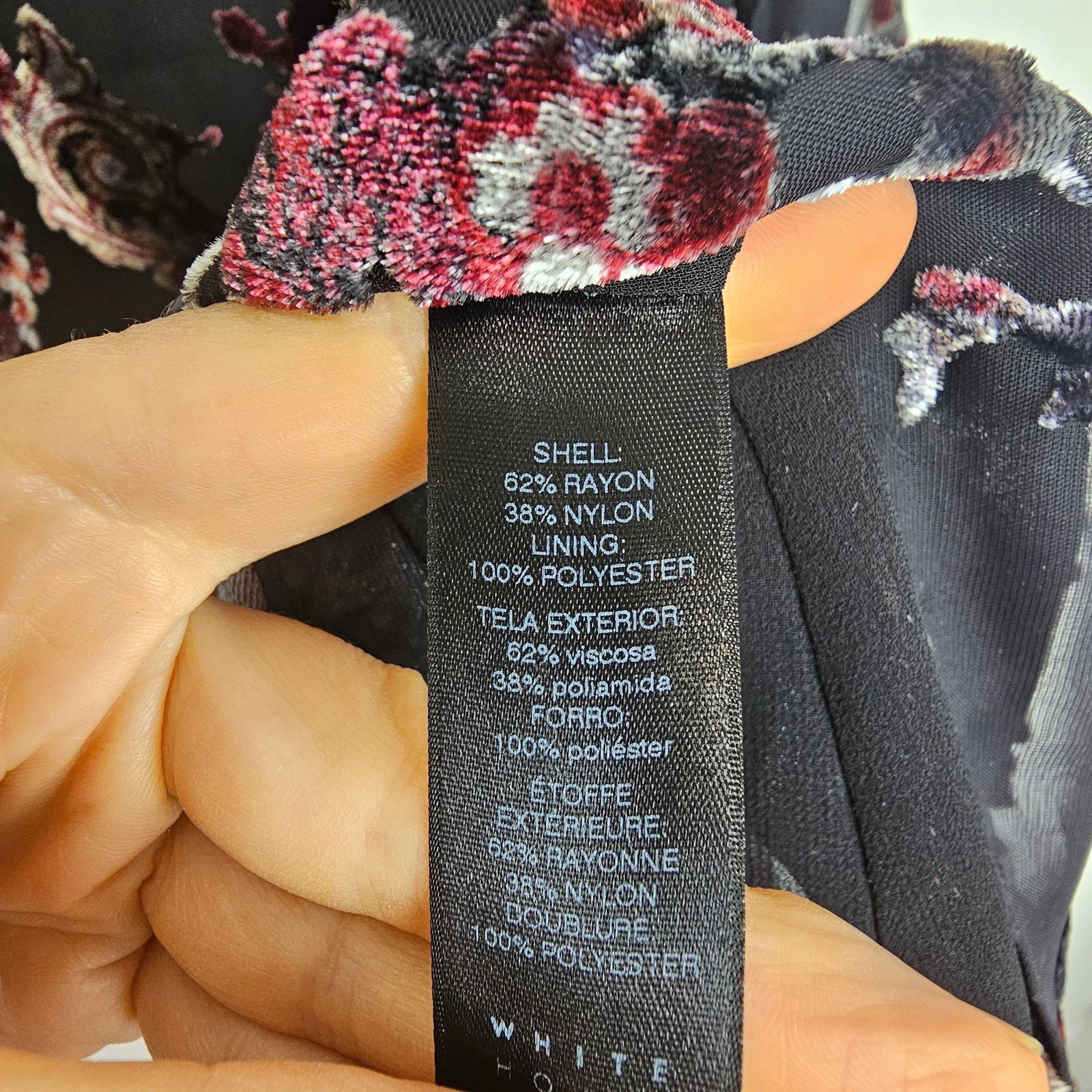 White House Black Market White House Black Market Womens Velvet Burnout Top Sz 6 Size M / US 6-8 / IT 42-44 - 9 Thumbnail
