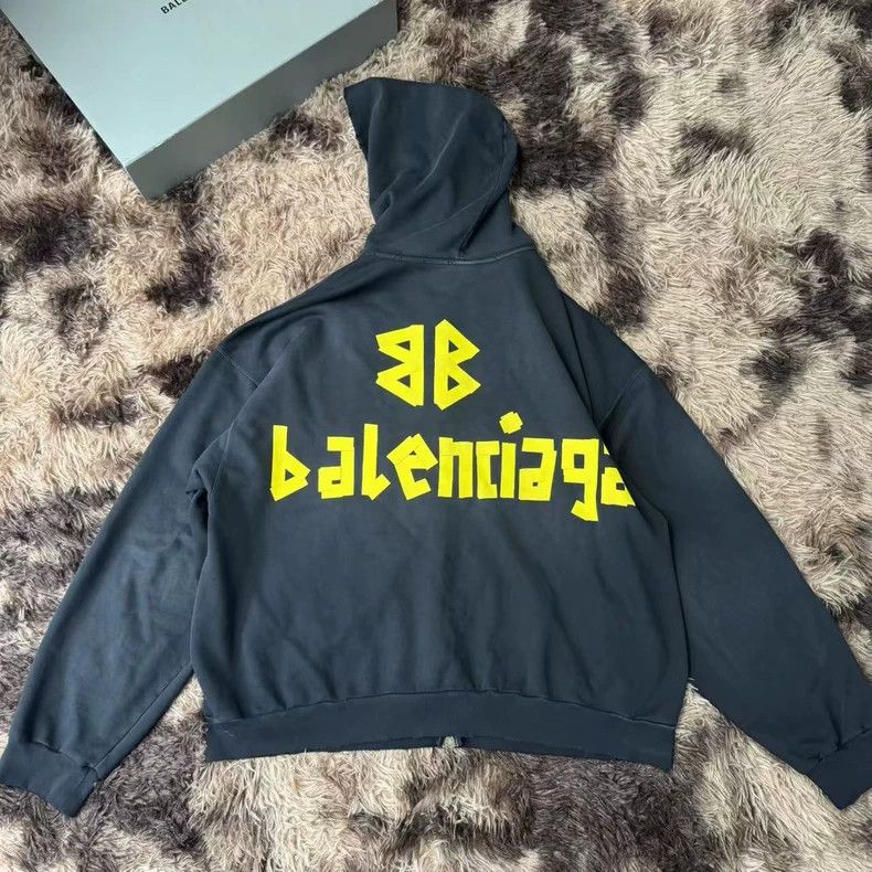 Balenciaga Balenciaga Tape, masking tape, paper zipper, old hooded ja Size US S / EU 44-46 / 1 - 1 Thumbnail