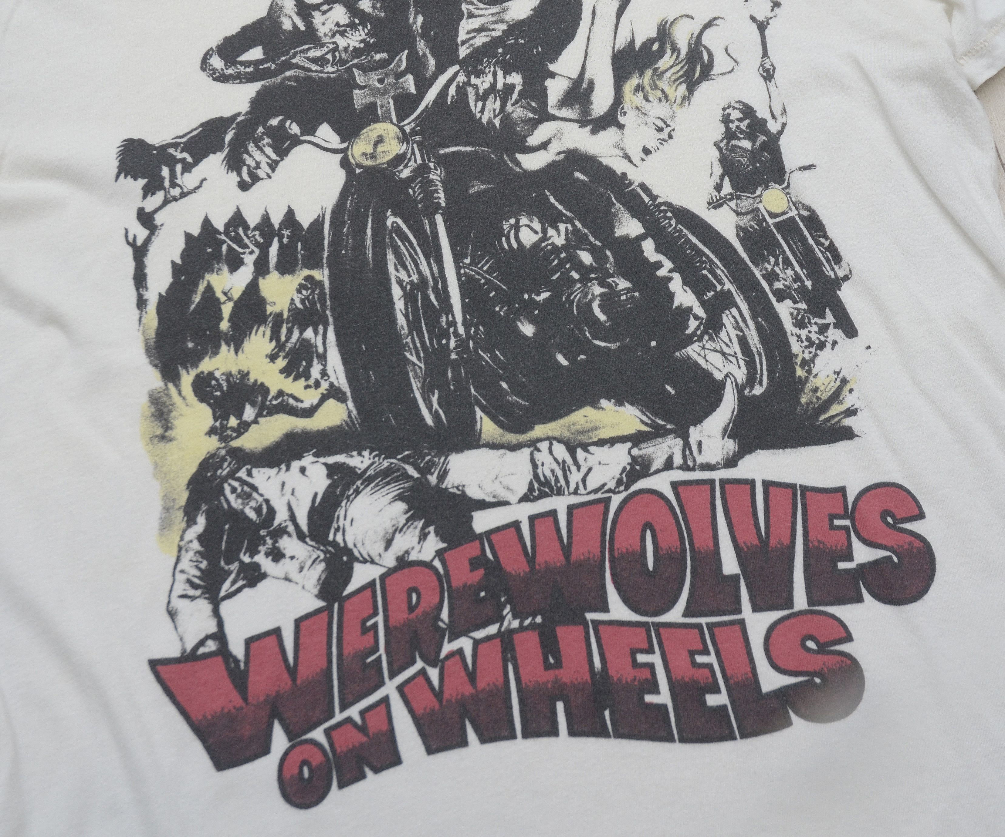 Levi's × Vintage Levi’s Vintage Paperthin Thrashed Warewolves On Wheels Tee Size US S / EU 44-46 / 1 - 6 Thumbnail