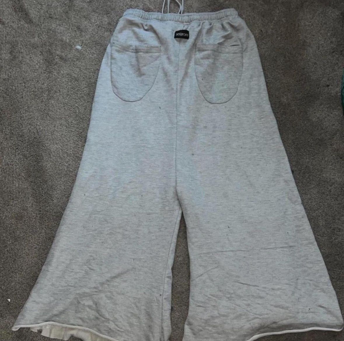 Other yorisport selarom grey ripped sweatpants Size US 33 - 2 Thumbnail