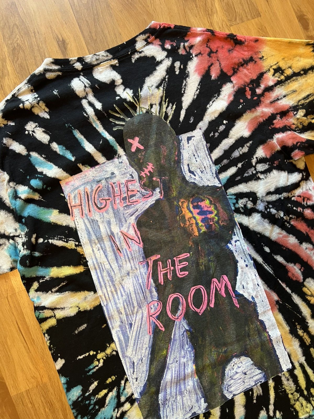 Travis Scott T-shirt Travis Scott “Highest in the Room” Tie-Dye Taglia M Size US M / EU 48-50 / 2 - 3 Thumbnail