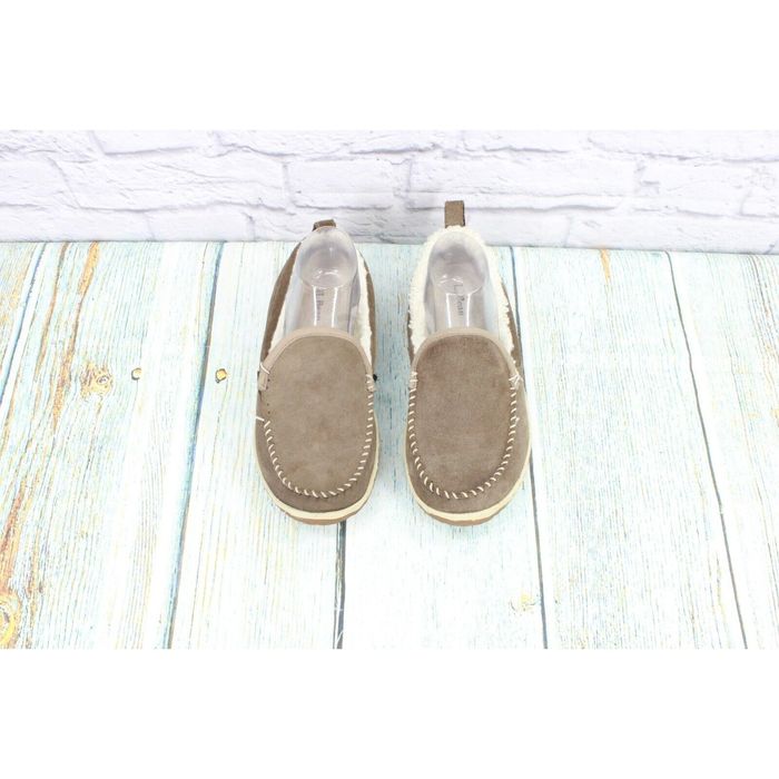 Women's mountain best sale slippers moccasin