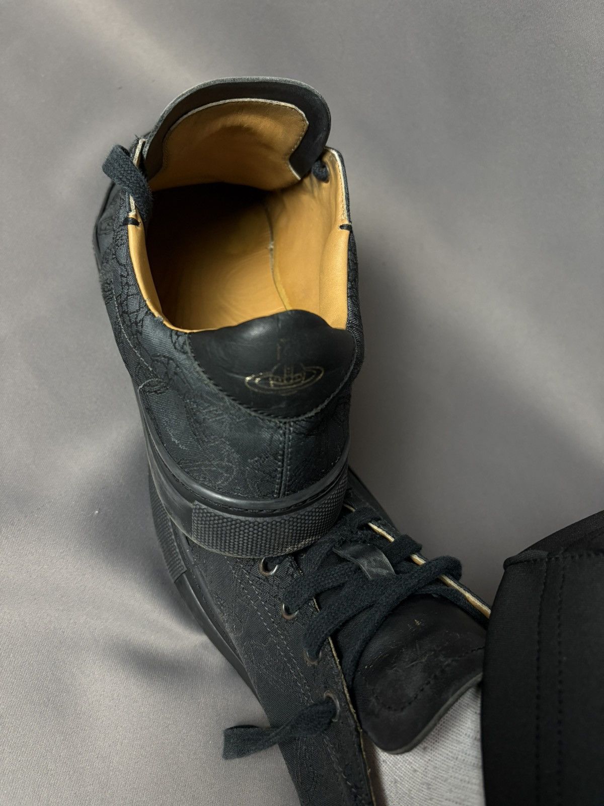 Vivienne Westwood Low top sneakers Vivienne Westwood on YOOX Size US 7 / EU 40 - 9 Thumbnail