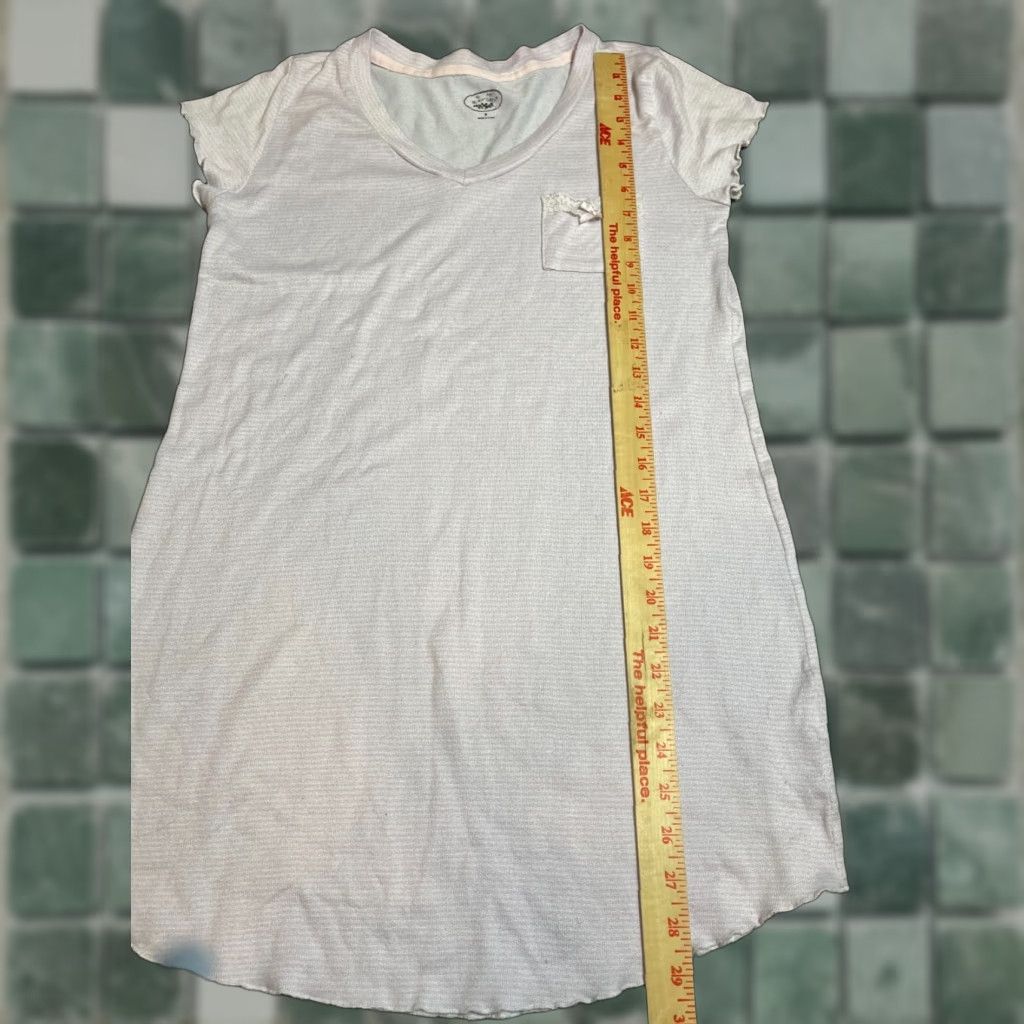Vintage ASHLEY TAYLOR INTIMATES Night Gown Sleep Shirt Pajamas Pink Top S Womens Short Sleeve Smocking Tie Valid Regular Size S / US 4 / IT 40 - 1 Thumbnail