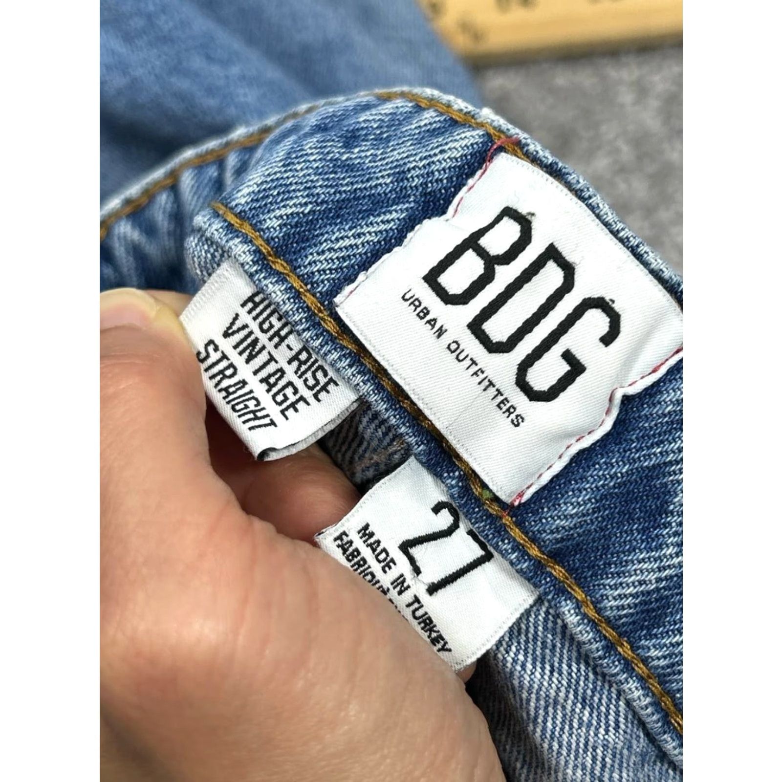 Urban Outfitters VINTAGE Urban Outfitters Jeans Womens 27 High Rise Straight Light Wash Denim Boyfriend Style Size 27" / US 4 / IT 40 - 6 Thumbnail