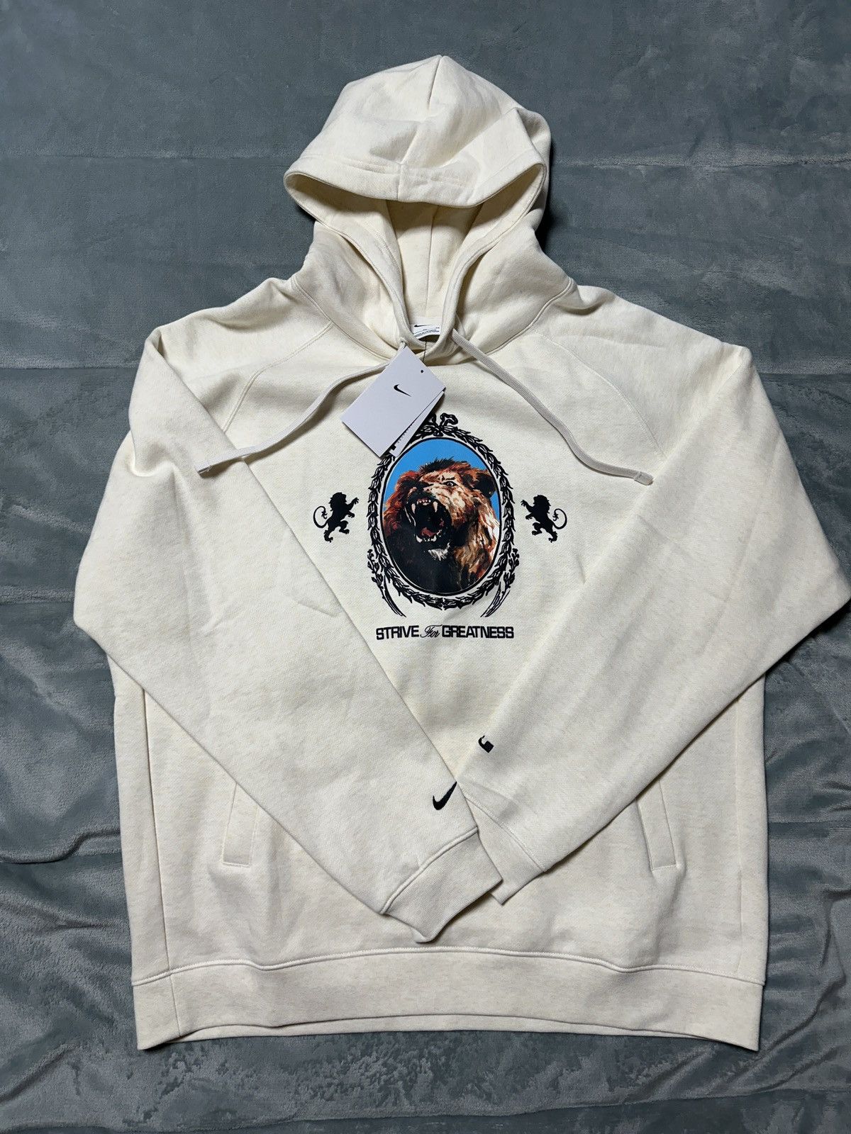 Nike NWT Nike LeBron Hoodie Phantom Heather Beige Men’s Sizes 2XL Size US XXL / EU 58 / 5 - 1 Thumbnail