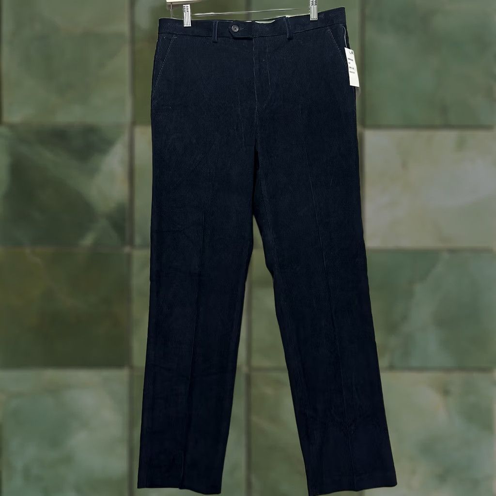 Ralph Lauren Polo Ralph Lauren Flat Front Corduroy Pants Navy 32 Men’s NWT Flat Front 100% Cotton Straight Leg Lauren Ralph Lauren Pants Size US XS / EU 42 / 0 - 1 Thumbnail