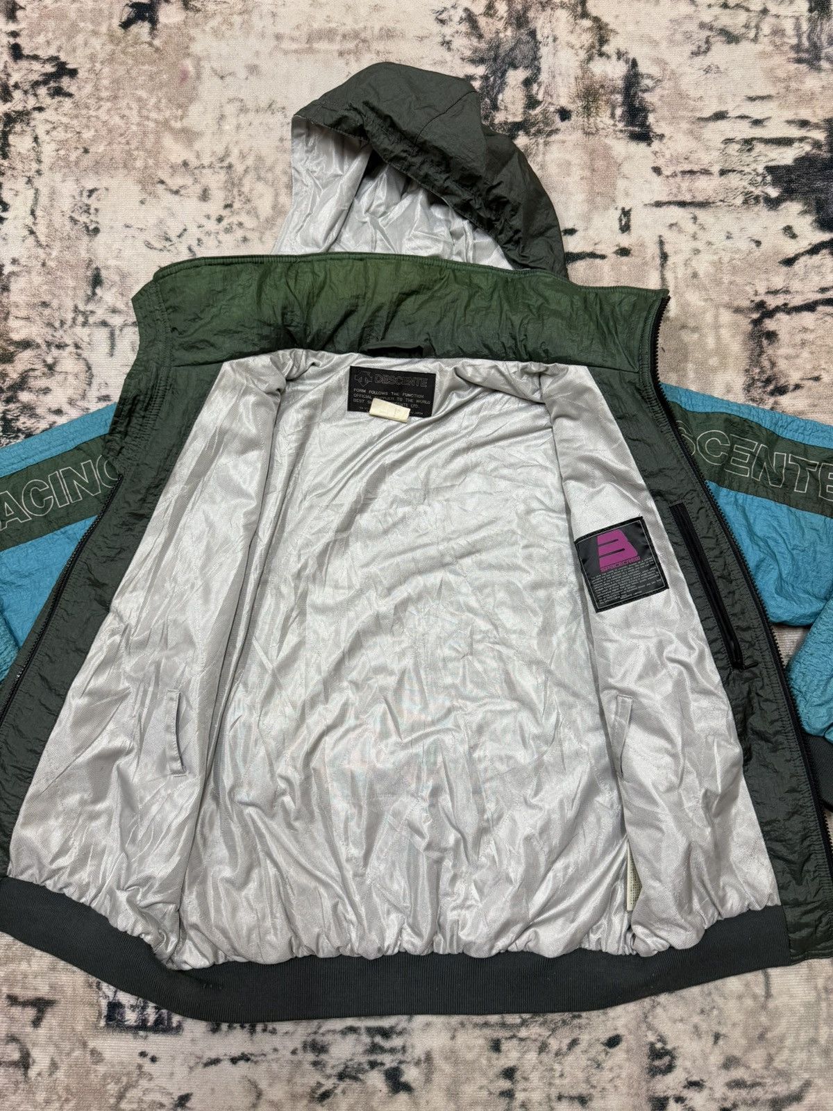 Descente VINTAGE 90s DESCENTE RACING TEAM BOMBER JACKET Size US M / EU 48-50 / 2 - 8 Thumbnail