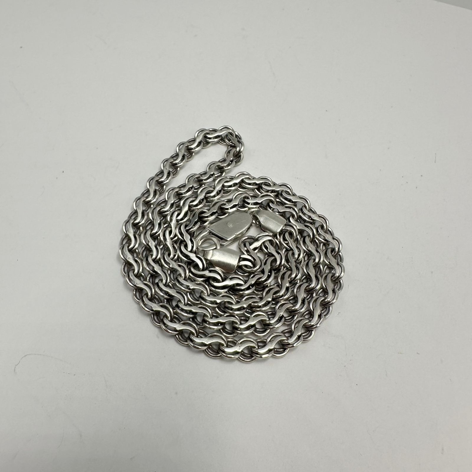 Sterling Silver Vintage Solid 925 Sterling Silver Chain Necklace Heavy Link Size ONE SIZE - 5 Thumbnail