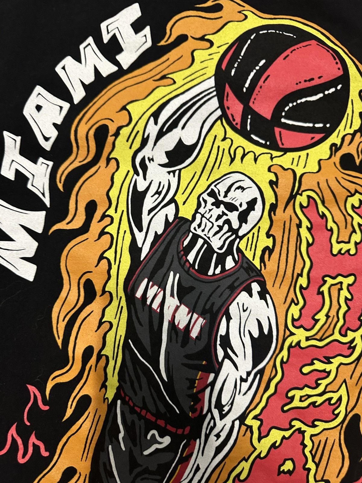 Warren Lotas Warren Lotas “Miami Heat Skeleton Dunk” Tee (XL) Size US XL / EU 56 / 4 - 4 Thumbnail