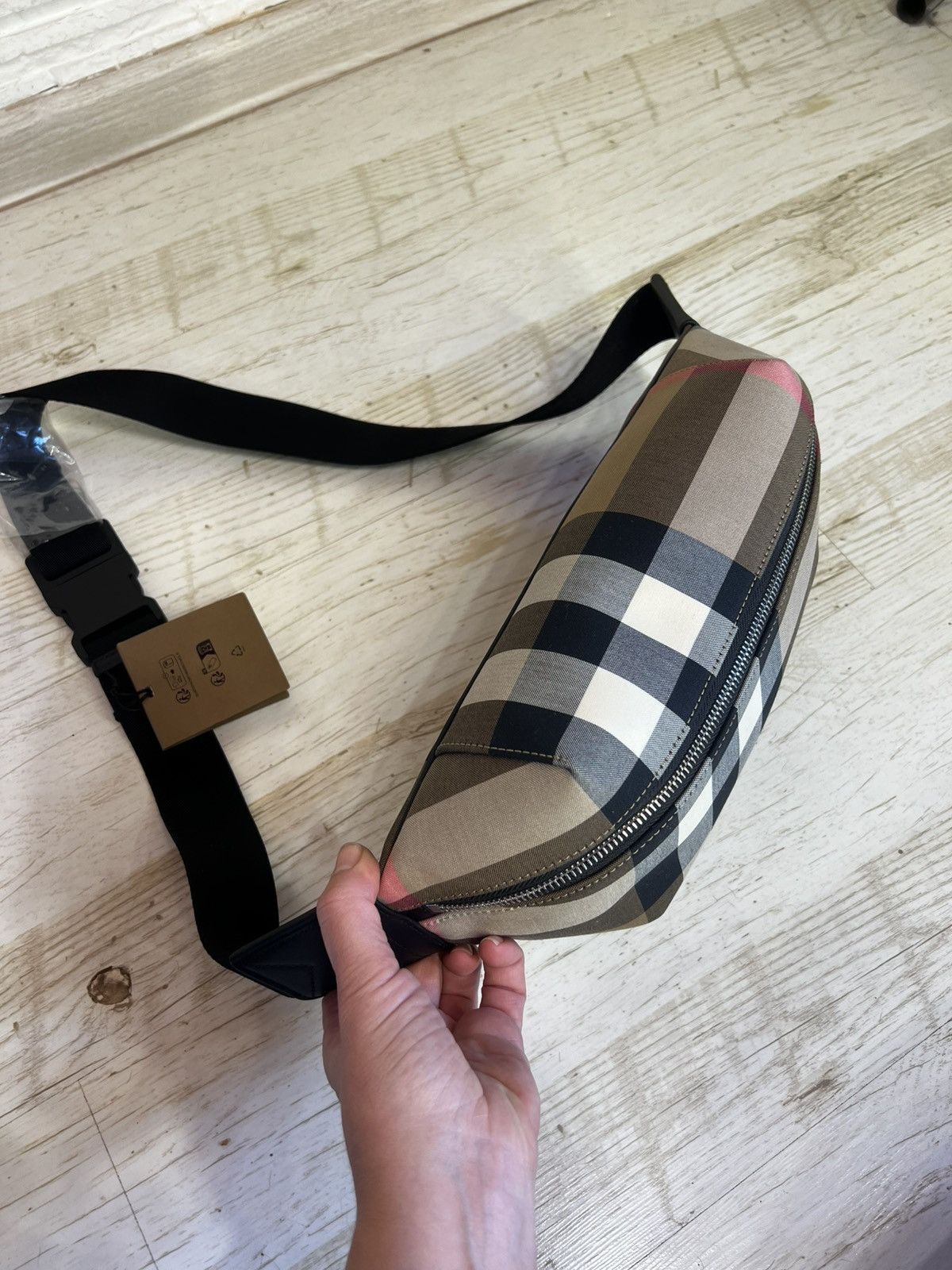 Burberry Burberry Sonny Nova Check Bum Bag Fanny Pack Unisex Belt Bag Size ONE SIZE - 18 Thumbnail