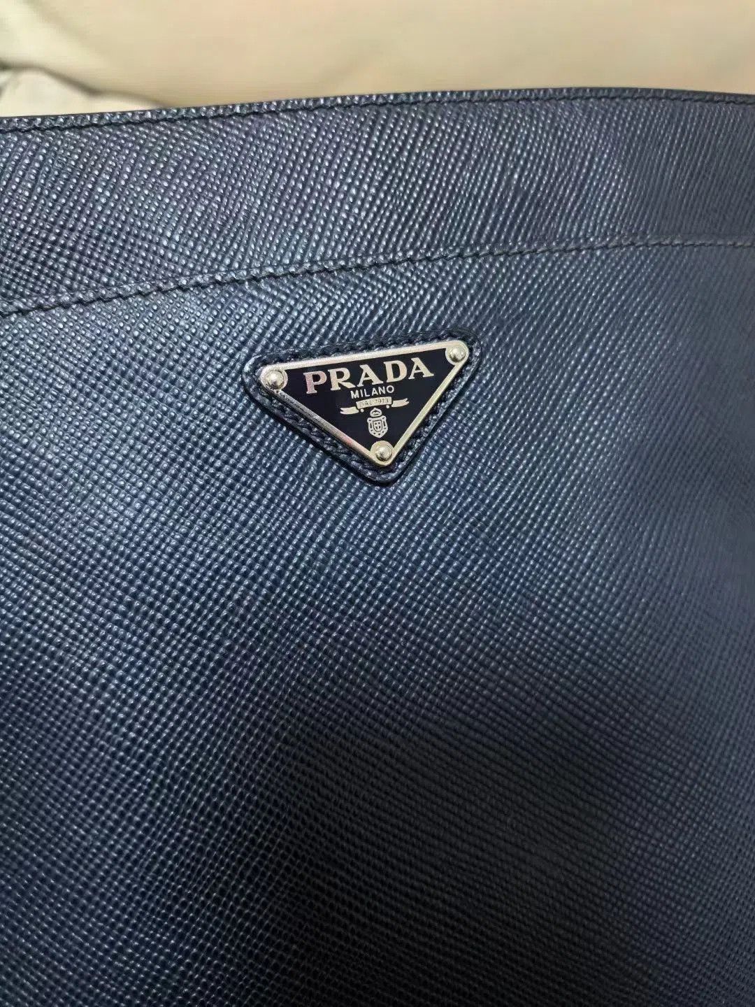 Prada Prada Men's Navy Crossbody Bag. Size ONE SIZE - 5 Thumbnail