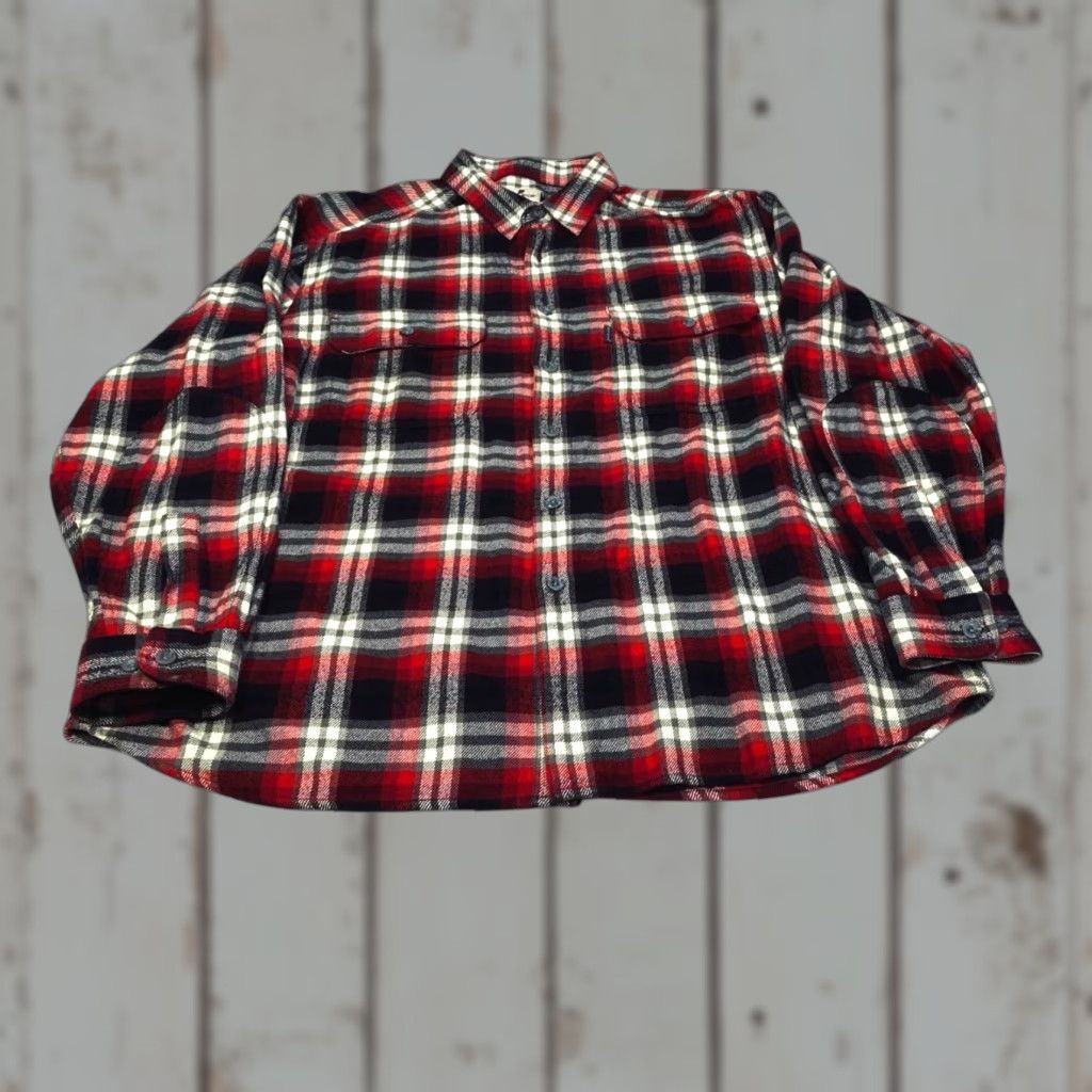 Vintage Woolrich Flannel Shirt Mens 2XL Red Plaid Button Long Sleeve Cotton Heavyweight Size US XXL / EU 58 / 5 - 1 Thumbnail