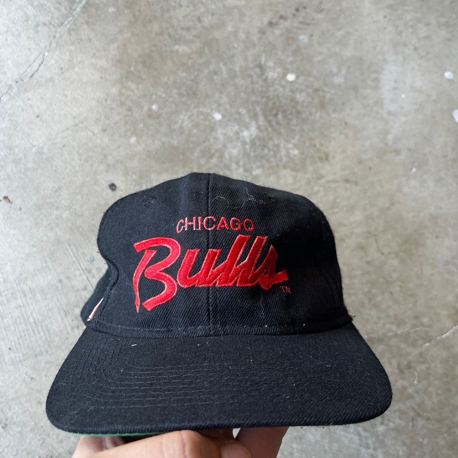 Vintage VINTAGE CHICAGO BULLS SPORTS SPECIALTIES HAT SNAPBACK CAP Size ONE SIZE - 1 Thumbnail