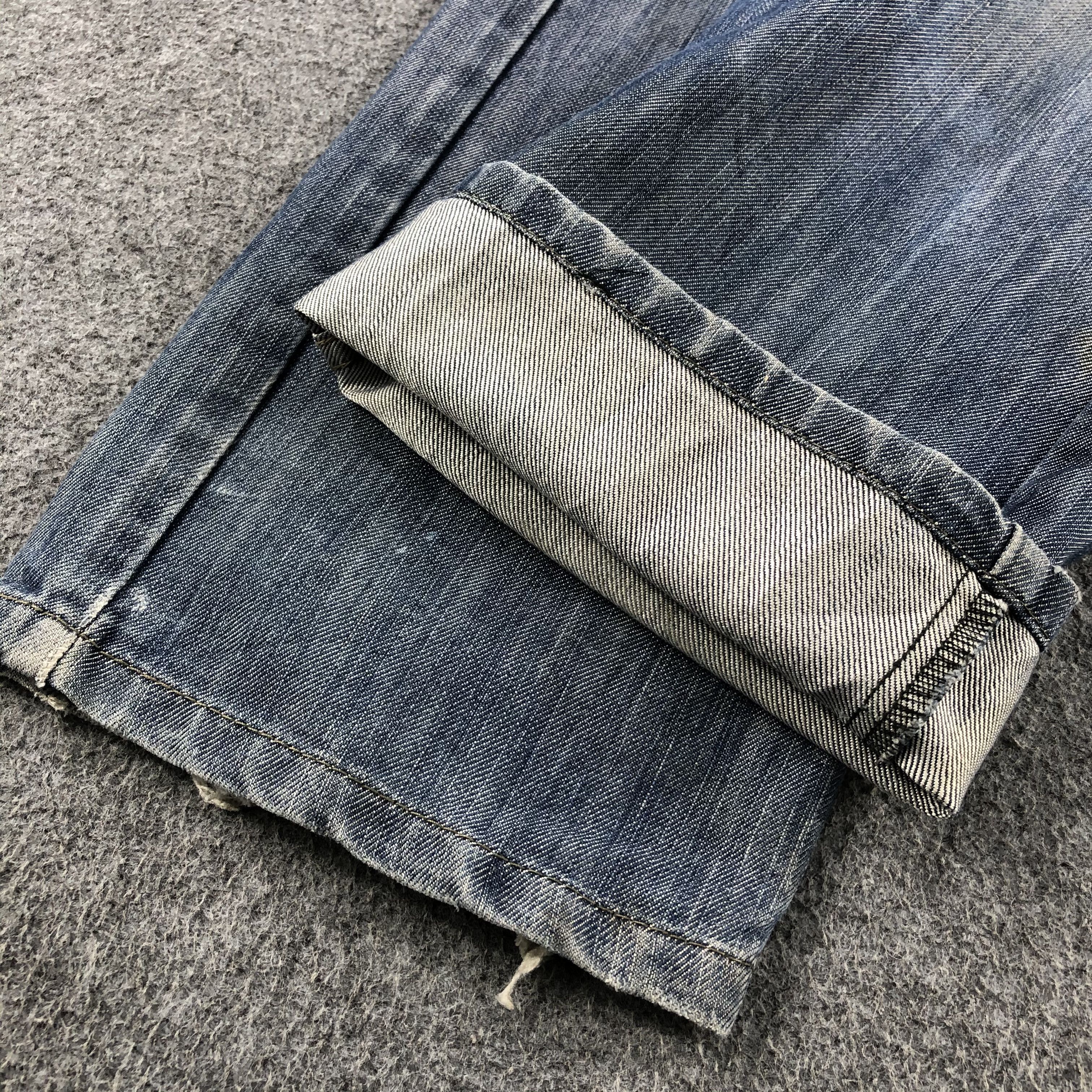 Levi's × Vintage Vintage Distress Blue Wash Levis 514 Jeans-JM1479 Size US 27 - 7 Thumbnail