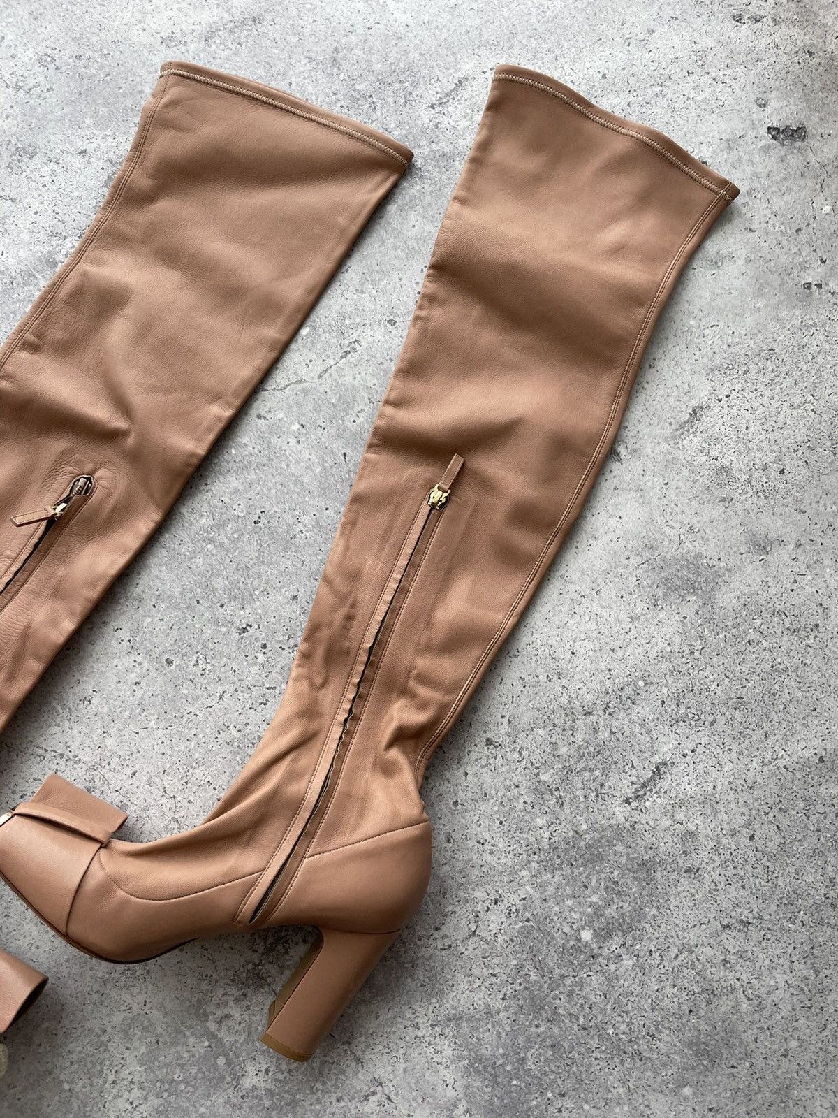 Valentino Valentino Garavani Thigh High Heels Over The Knee boots Size US 10 / IT 40 - 13 Thumbnail