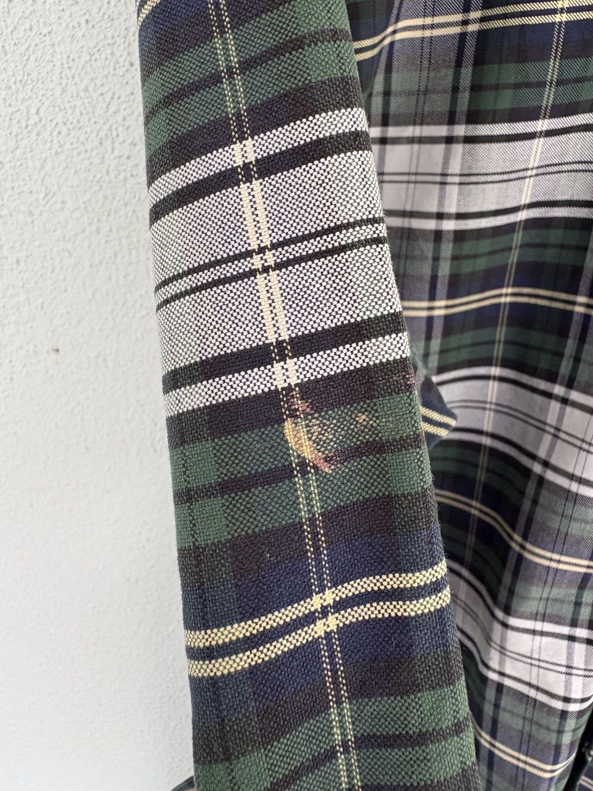 Tommy Hilfiger Authentic ‼️Vintage 90s Tommy Hillfiger Checked Vintage Logo Size US L / EU 52-54 / 3 - 5 Thumbnail