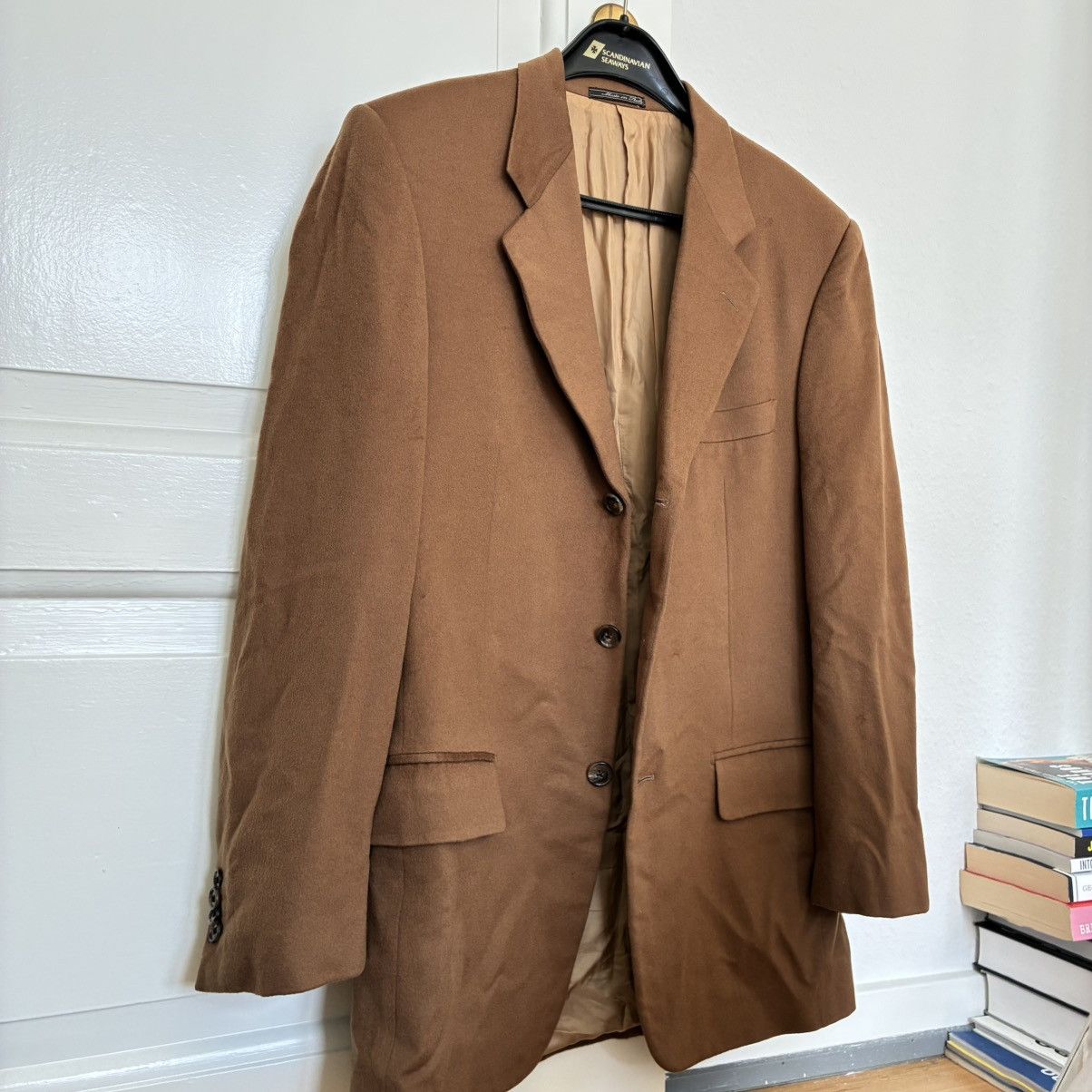 Corneliani Corneliani 100% Virgin Wool Camel Overcoat - Italy - Size 36R - 3 Thumbnail