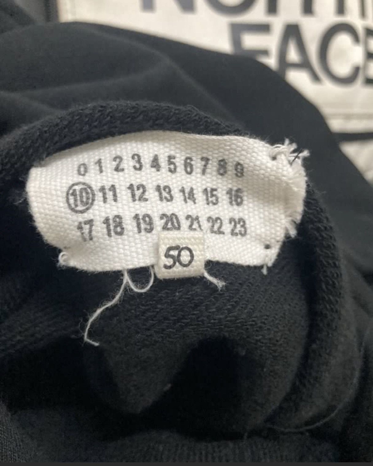 Maison Margiela Maison Margiela 4 Stitch Oversize Hoodies Size US XL / EU 56 / 4 - 4 Thumbnail