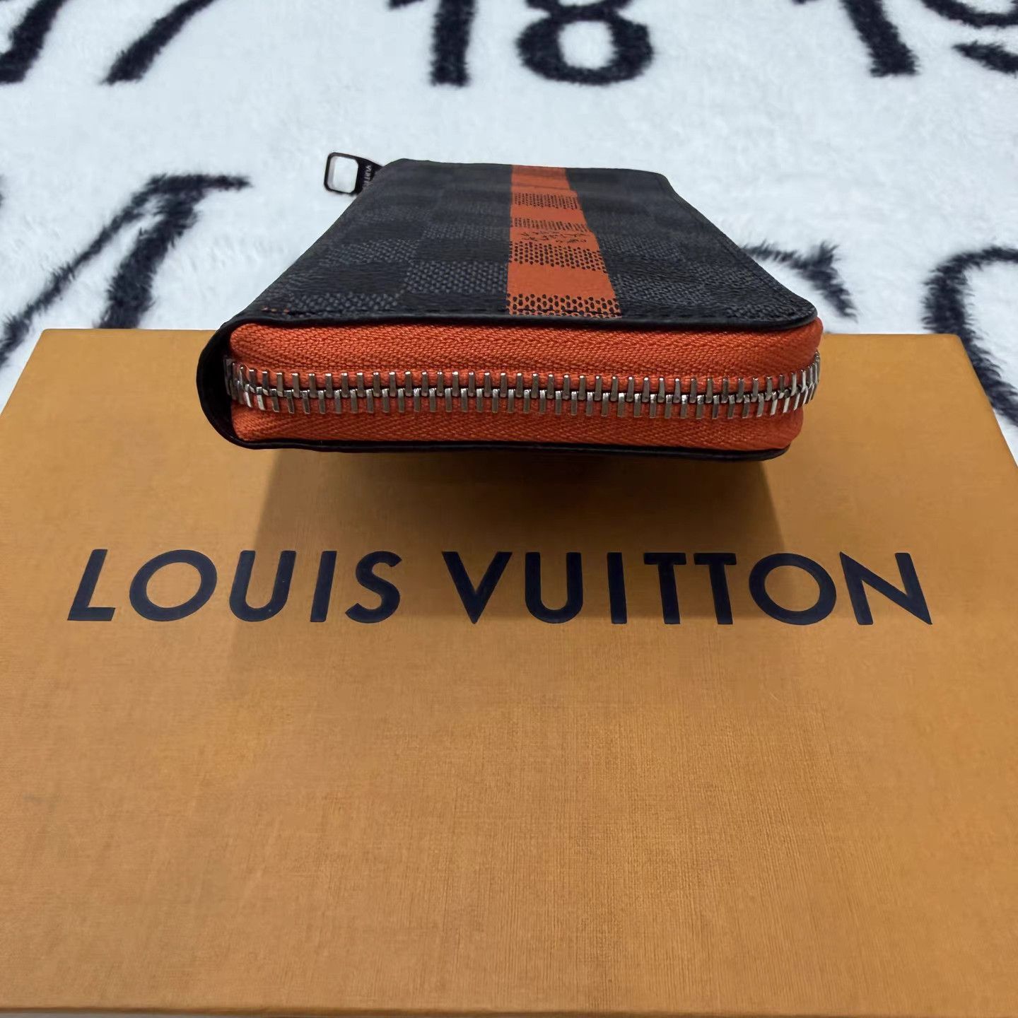 Louis Vuitton LV Damier Graphite Orange Zip Wallet K15 Size ONE SIZE - 3 Thumbnail