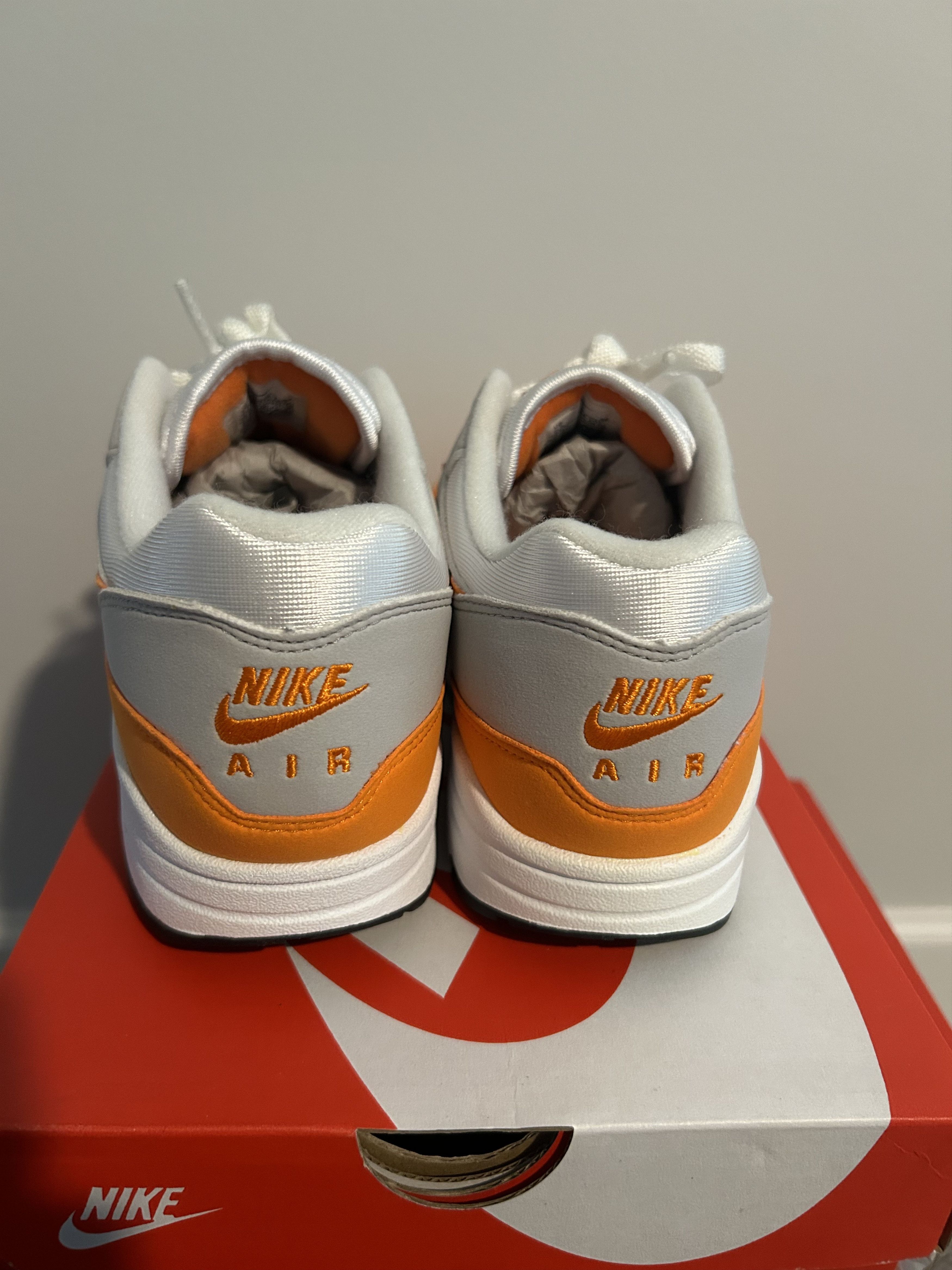 Nike Nike Air Max 1 Anniversary Orange *BRAND NEW* Size US 7.5 / EU 40-41 - 3 Thumbnail