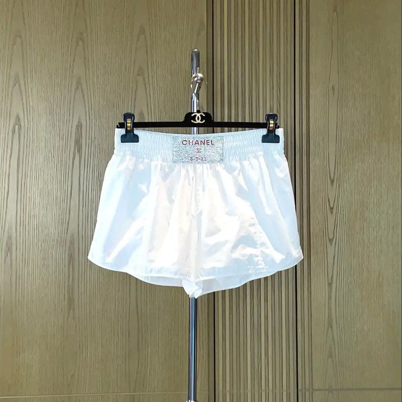 Chanel Chanel White Cotton Women's Shorts 0089 Size 23" - 1 Thumbnail