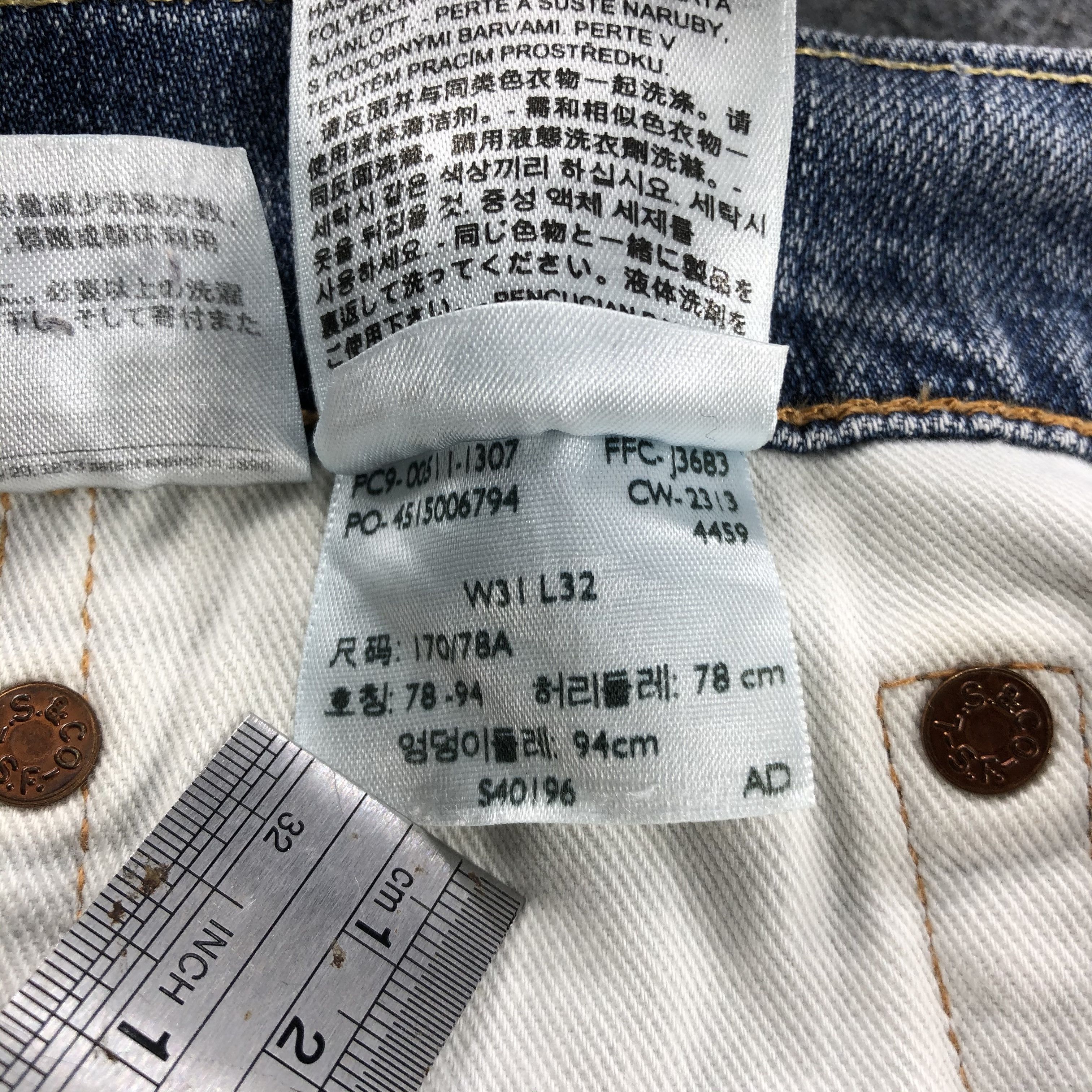Levi's Vintage Blue Wash Levis 511 Jeans-J1889 Size US 33 - 12 Thumbnail