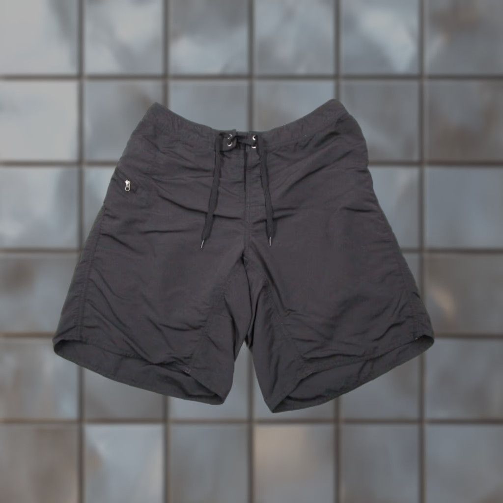Patagonia Patagonia Board Shorts Mens 34 Black Nylon 9" Swim Beach Travel Size US 34 / EU 50 - 1 Thumbnail