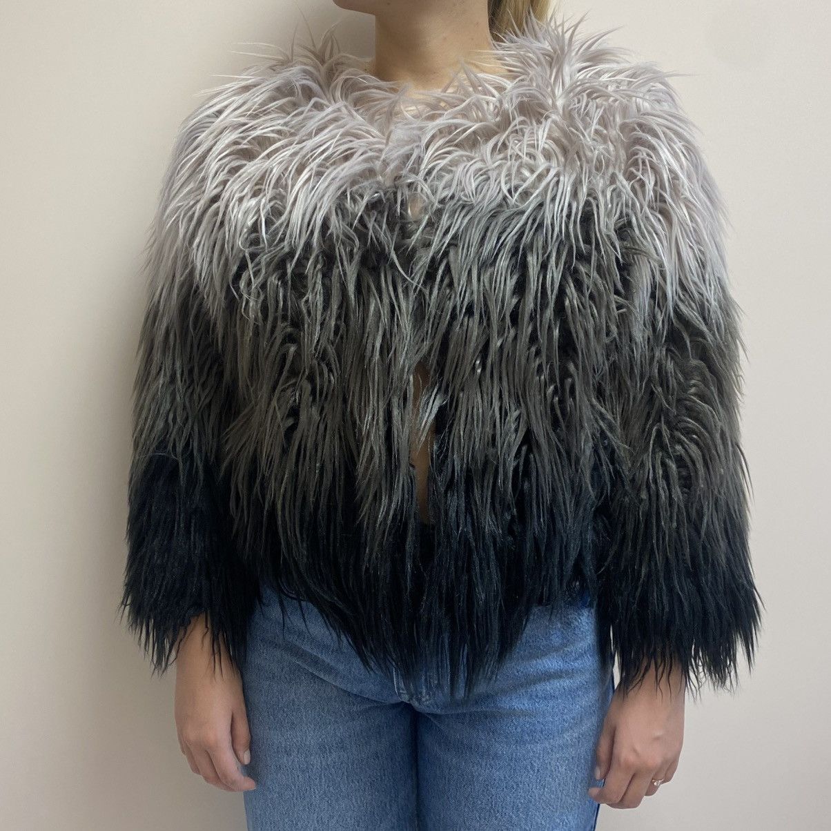 If Six Was Nine Crazy Opium Fuzzy Cropped Faux Fur Gradient Y2K Jacket Size S / US 4 / IT 40 - 8 Thumbnail