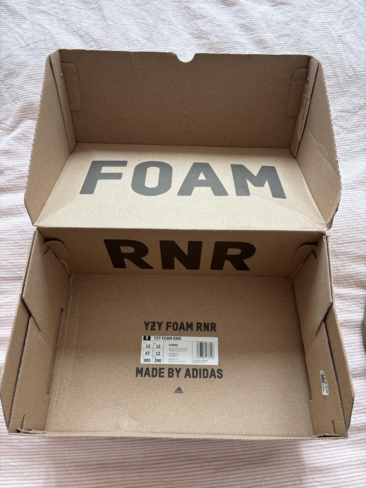 Yeezy Yeezy Foam Runner Stone Salt Size US 12 / EU 45 - 4 Thumbnail