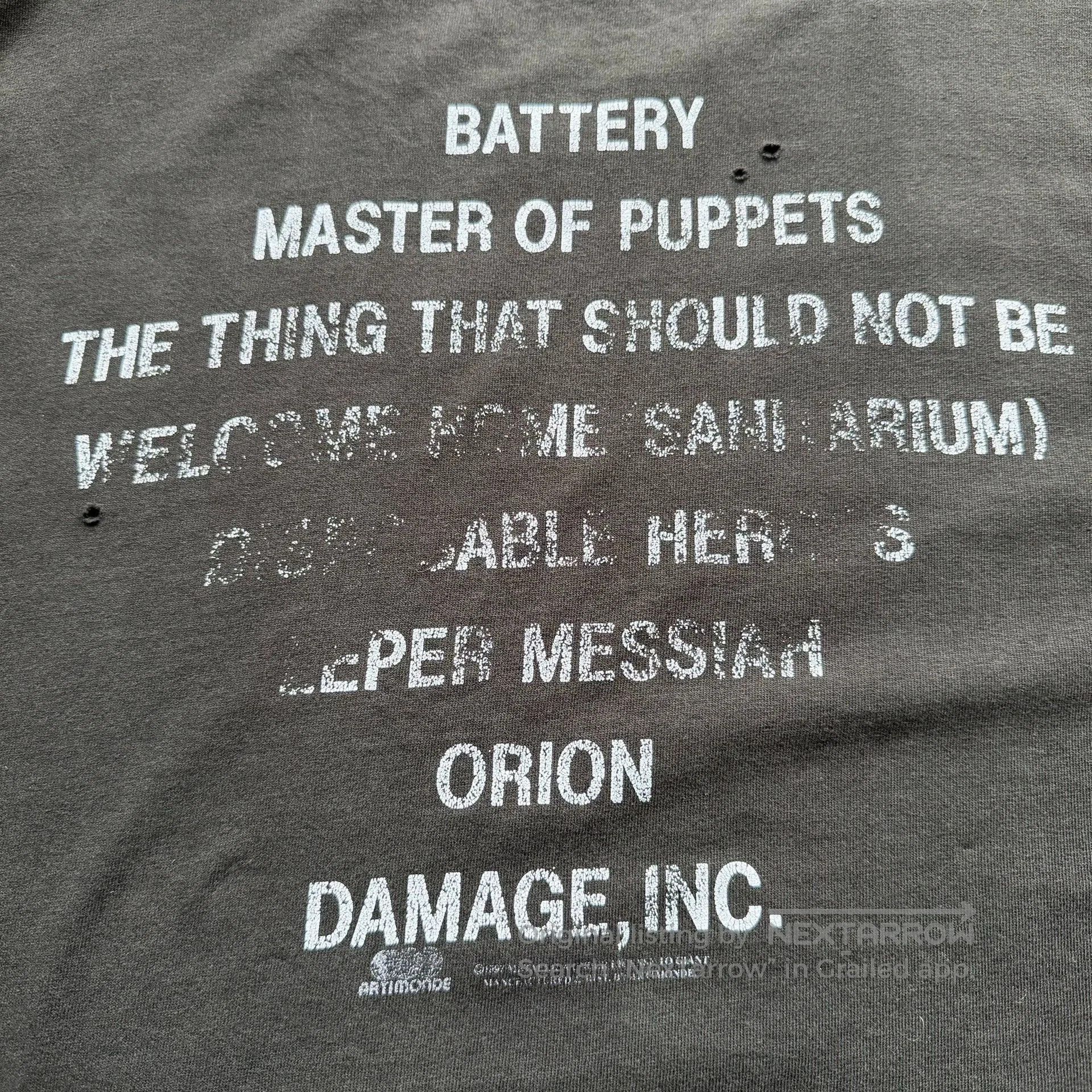 Vintage Vintage 1997 Metallica Band Tee. Size US M / EU 48-50 / 2 - 5 Thumbnail