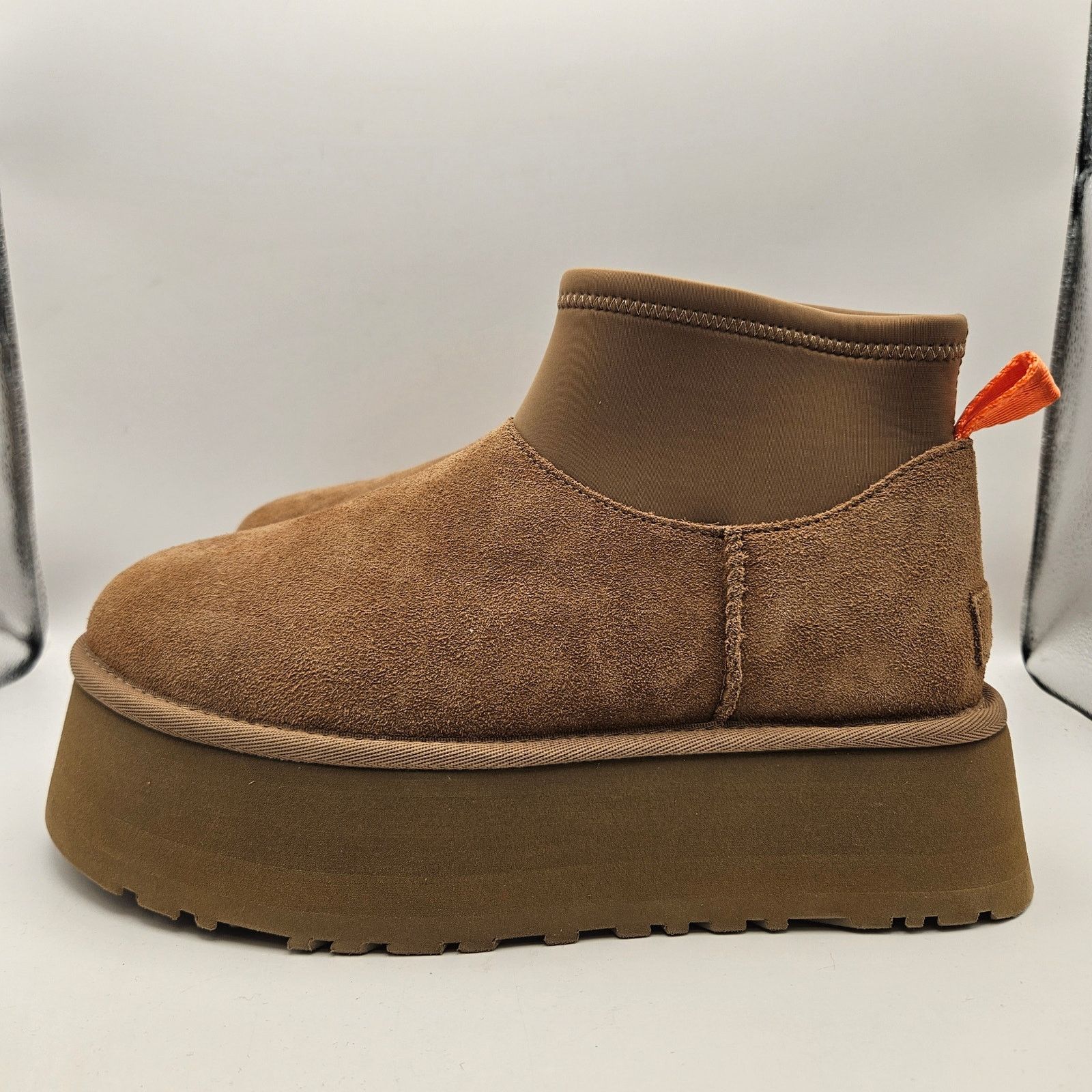 Ugg UGG WOMEN'S 8 CLASSIC MINI DIPPER PLATFORM BOOTS 1168170 Size US 8 / IT 38 - 2 Thumbnail