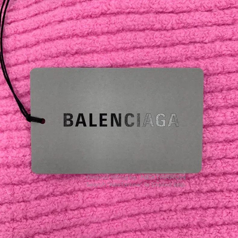 Balenciaga Balenciaga Pink logo lettering embroidered cotton crew-nec Size US M / EU 48-50 / 2 - 7 Thumbnail