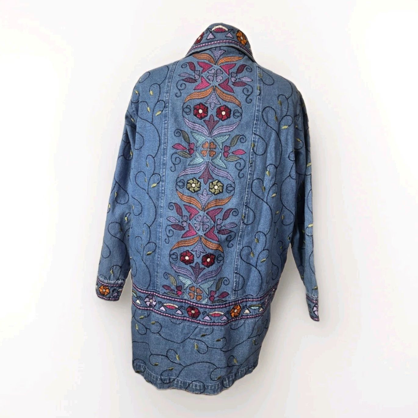 Denime VINTAGE Denim Embroidered Button Up Coat Jacket Womens XL 90s Floral Blue Denim Embroidered Jacket Women Size XL / US 12-14 / IT 48-50 - 2 Thumbnail