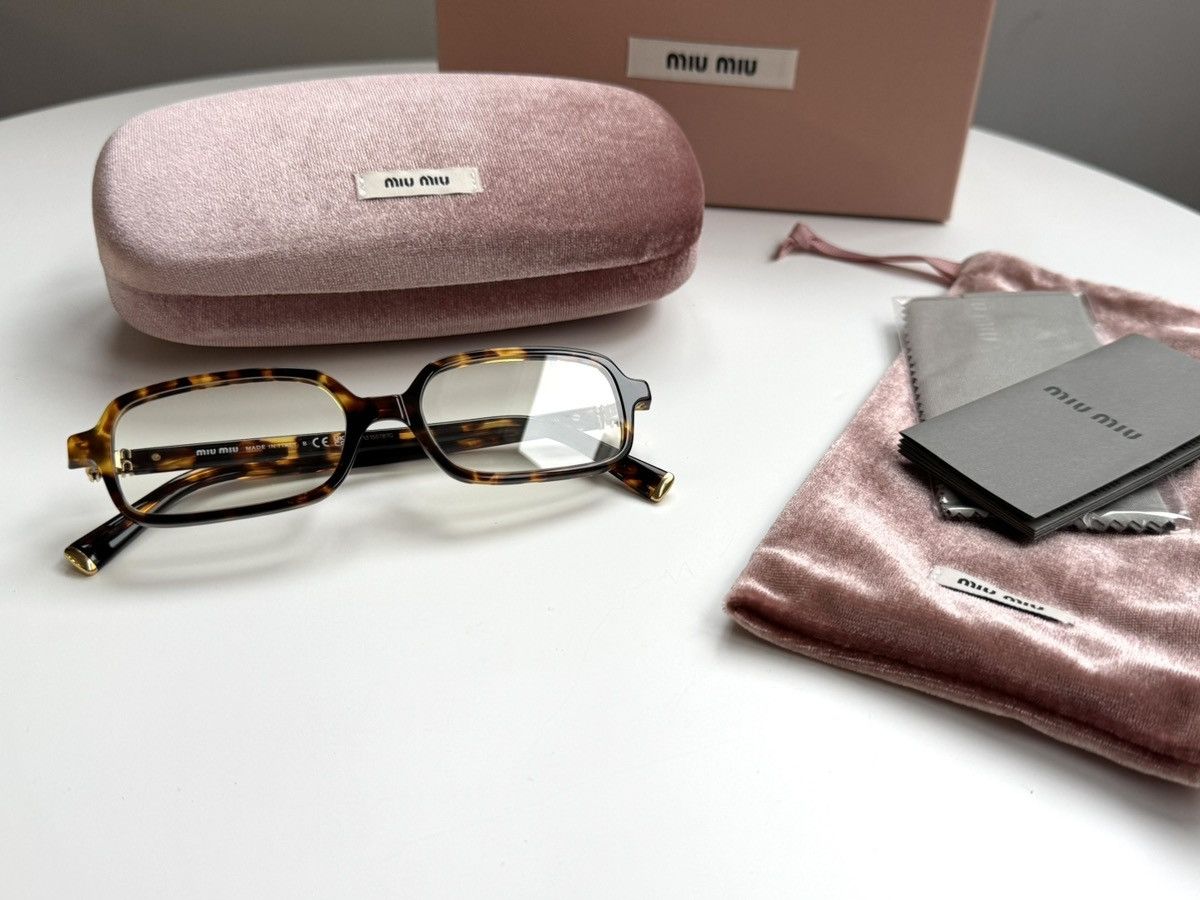 Miu Miu × Vintage NEW Miu Miu sunglasses SMU 11ZS 14L-08N Size ONE SIZE - 8 Thumbnail