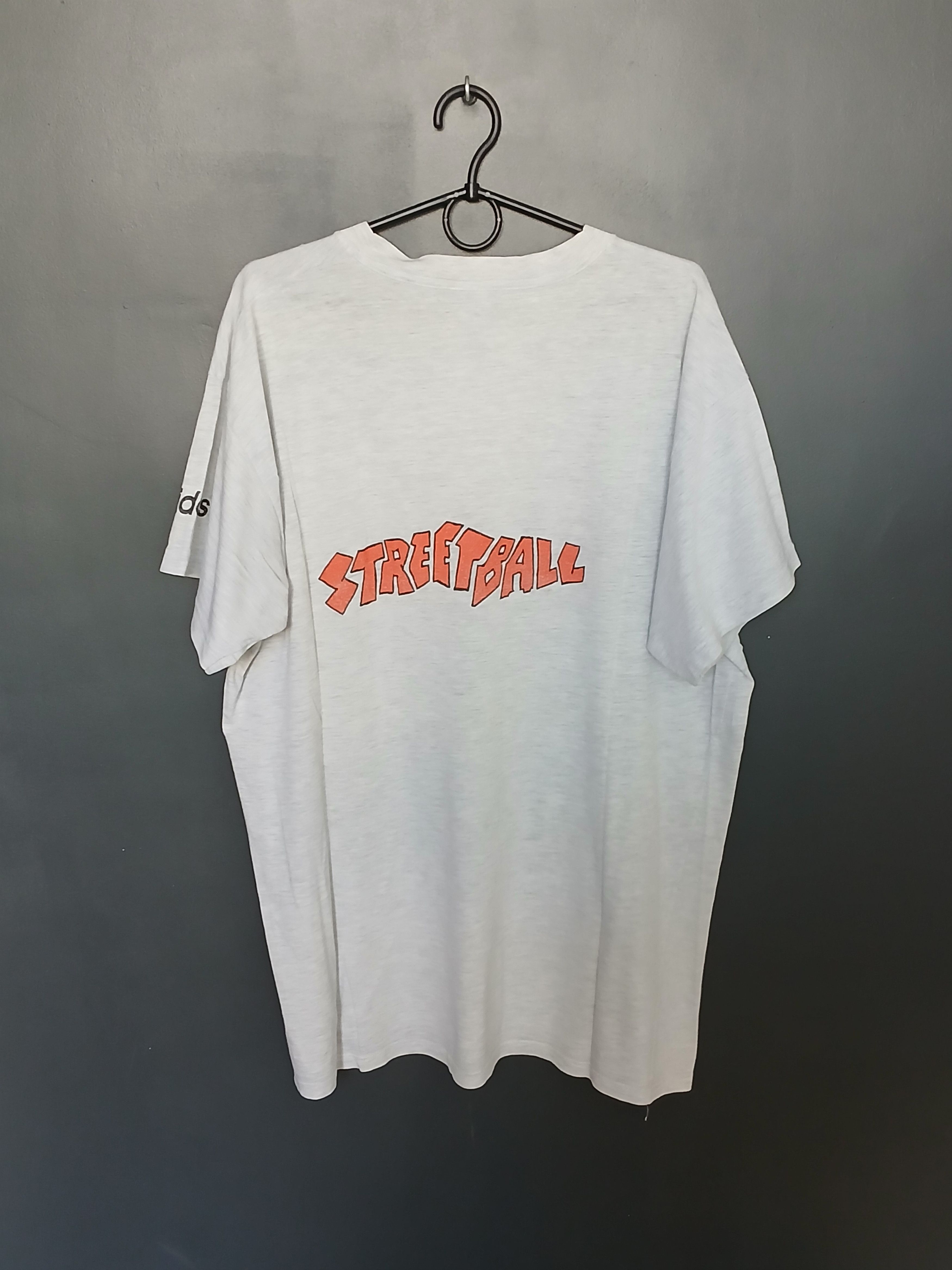 Adidas × Vintage Vintage Adidas Streetball T-Shirt Size US XL / EU 56 / 4 - 2 Thumbnail