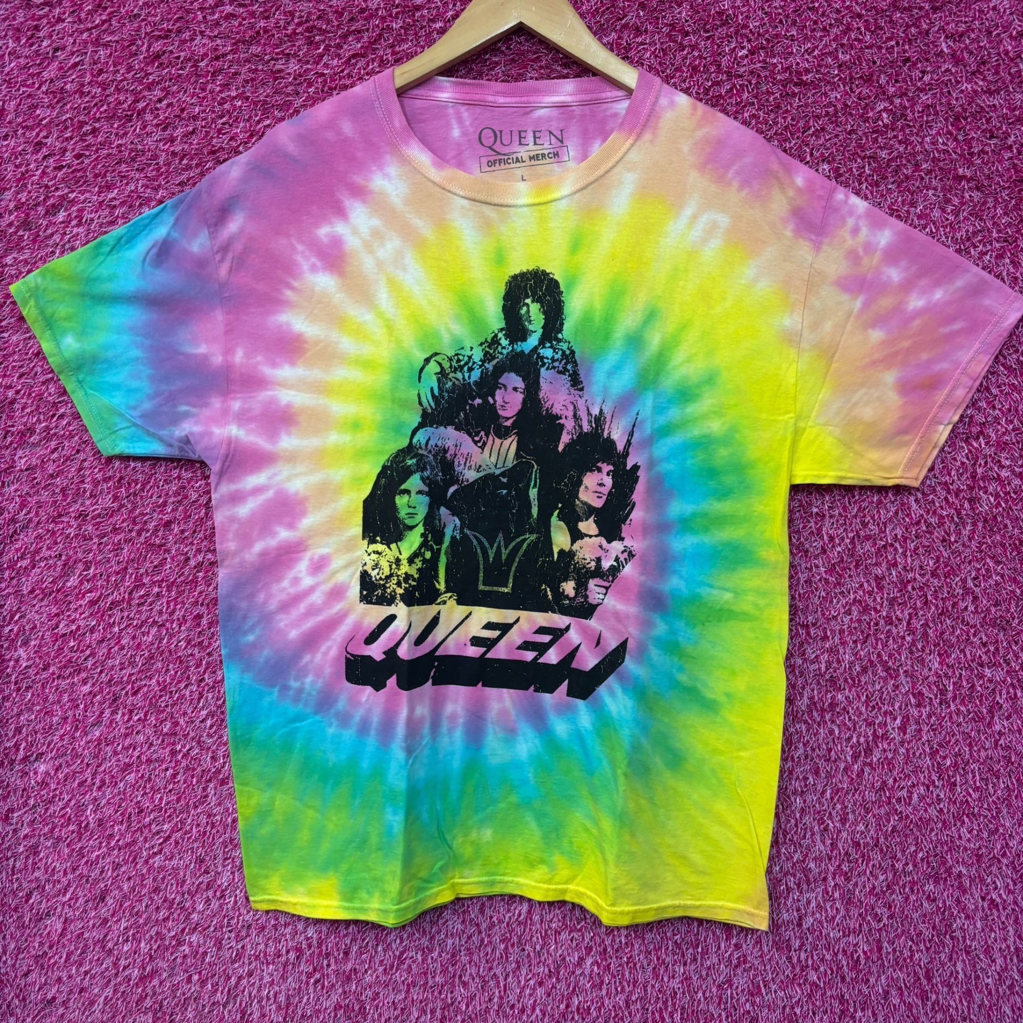 Band Tees Queen A Night at the Opera Bohemian Rhapsody Rock Tie Dye la Size US L / EU 52-54 / 3 - 1 Thumbnail