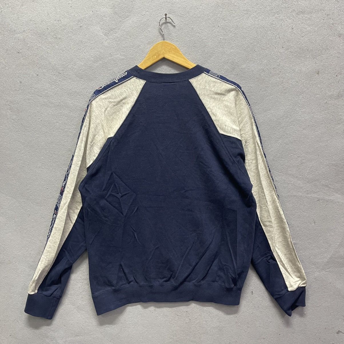 Champion Late 1990s Champion USA Logo Tape Raglan Crewneck Sweatshirt Size US L / EU 52-54 / 3 - 6 Thumbnail