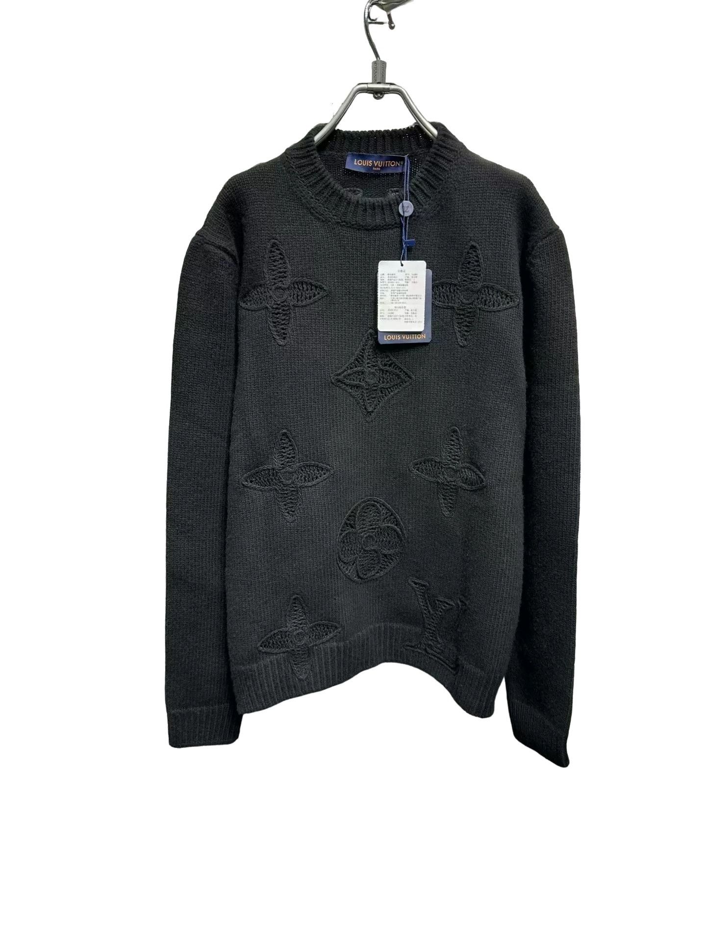 Louis Vuitton Louis Vuitton Monogram Perforated Ski Sweater Size M Size US M / EU 48-50 / 2 - 1 Thumbnail
