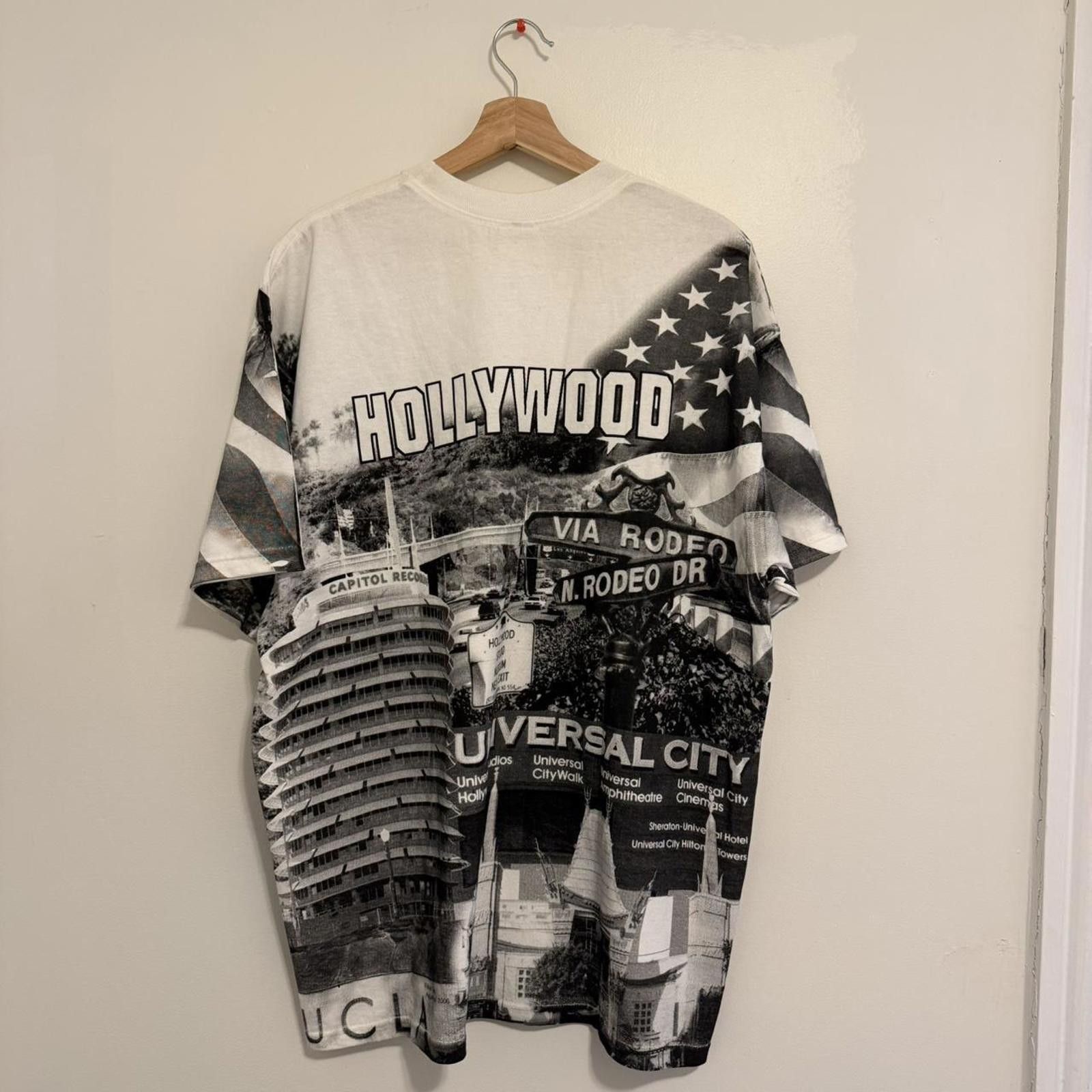 Other vintage Hollywood all over print t shirt XXL 00s Size US XXL / EU 58 / 5 - 3 Thumbnail