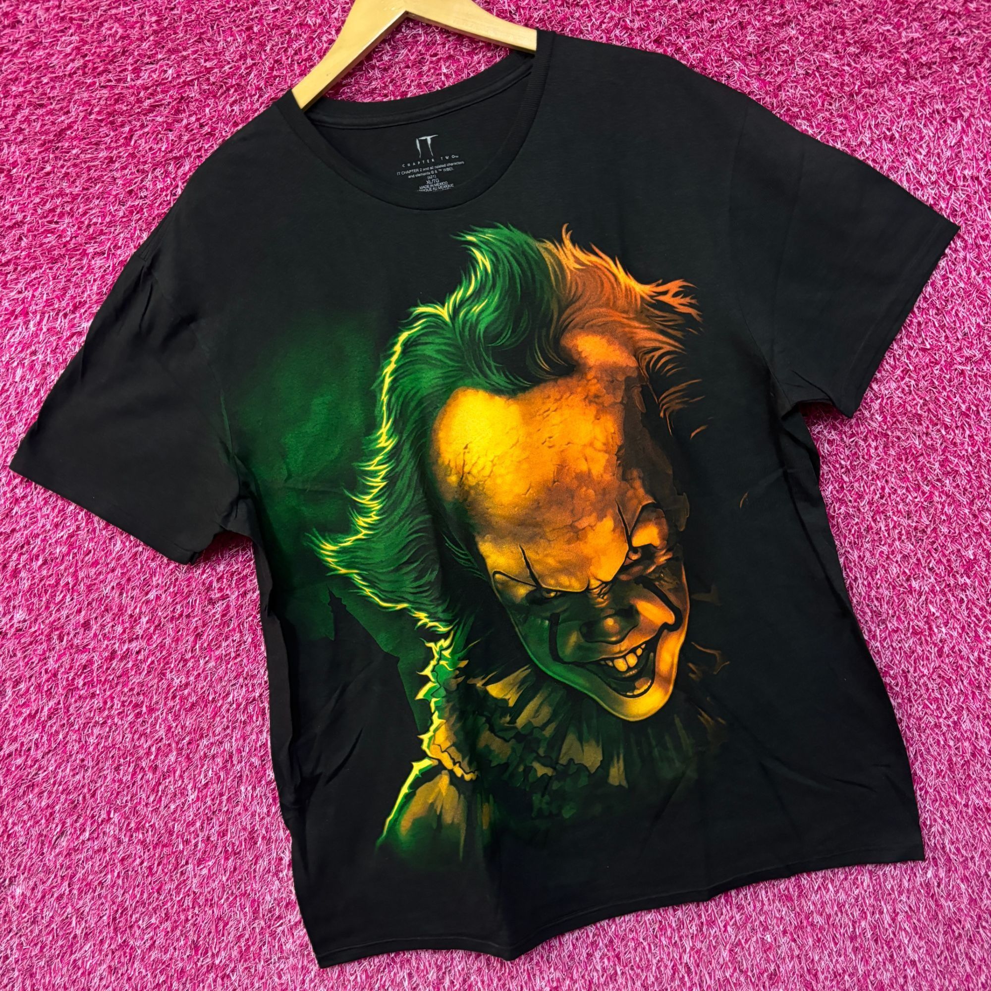 Warner Bros Pennywise it chapter 2 Horror Tshirt size XL Size US XL / EU 56 / 4 - 3 Thumbnail