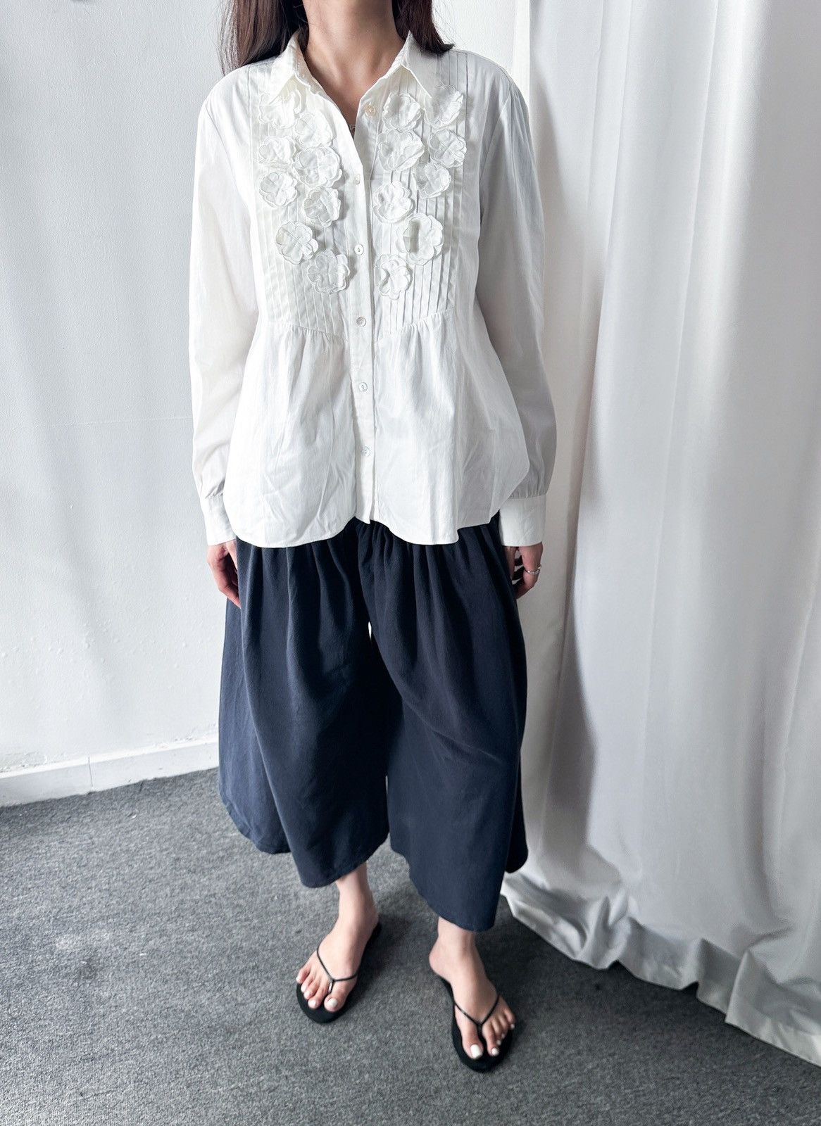 Comme des Garcons CDG VIBE - Japanese Design - Jupiter Floral Appliqué Blouse Size M / US 6-8 / IT 42-44 - 1 Thumbnail