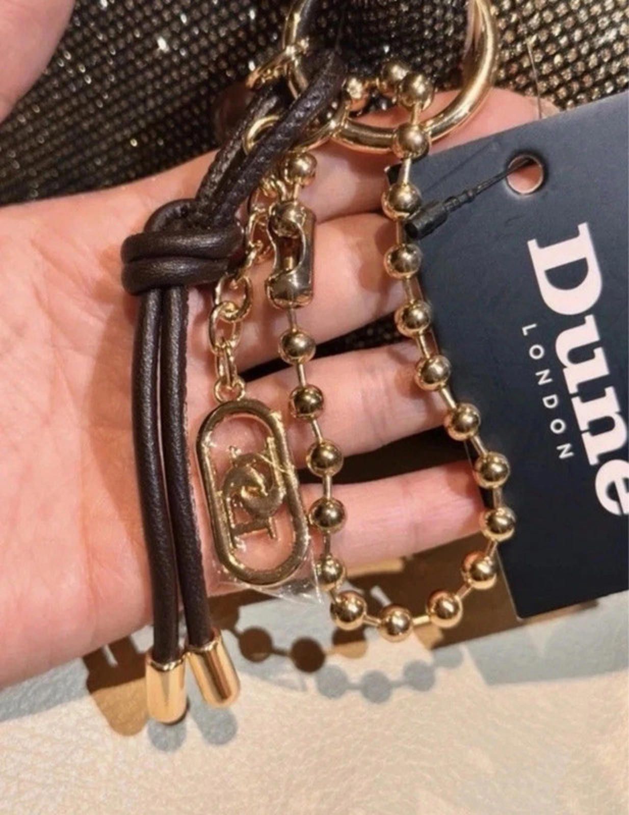 Dunlop Beautiful Dune Sequin handBag New With Tags Size ONE SIZE - 4 Thumbnail