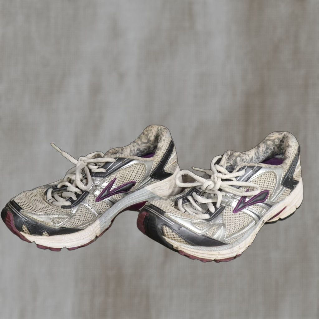 Brooks Brooks Ravenna Running Shoes Lace Up Low Top Gray White Purple Women's 8.5 Size US 8.5 Shoes Running Sports Cushioned Comfort Violet Blue Gray Size S / US 4 / IT 40 - 1 Thumbnail