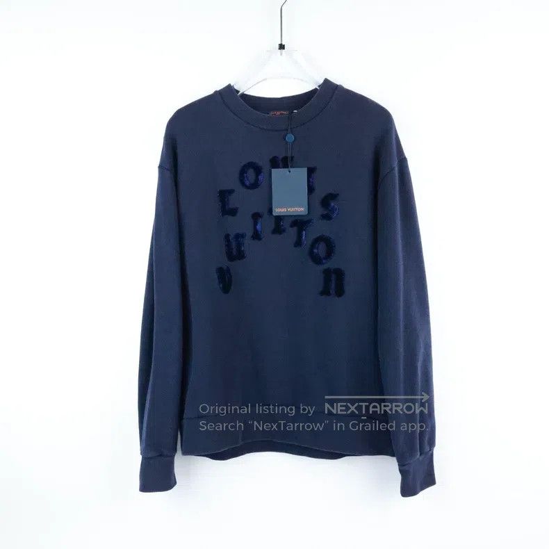 Louis Vuitton Louis Vuitton Dark blue flocked logo sweatshirt Size US L / EU 52-54 / 3 - 1 Thumbnail