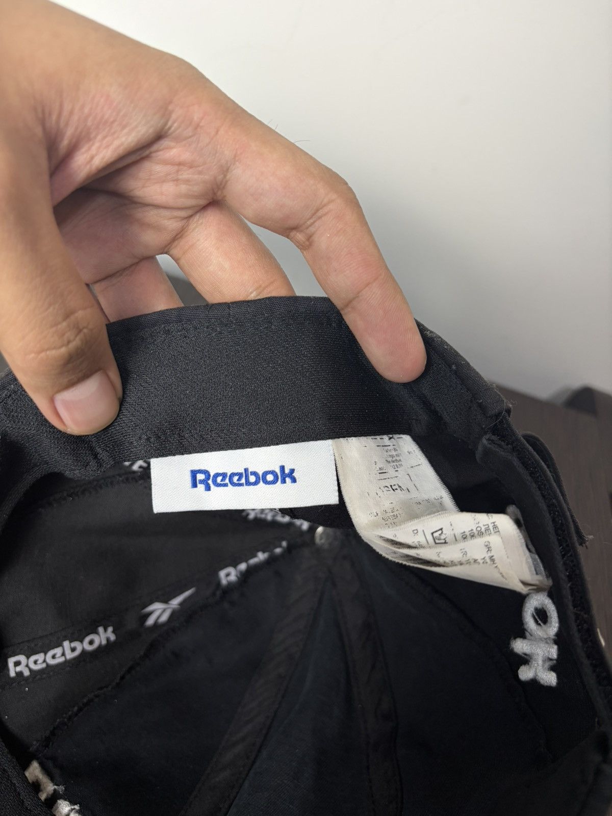 Vetements FREE TAX! AW17 Vetements Reebok Reconstructed Hat Size ONE SIZE - 8 Thumbnail