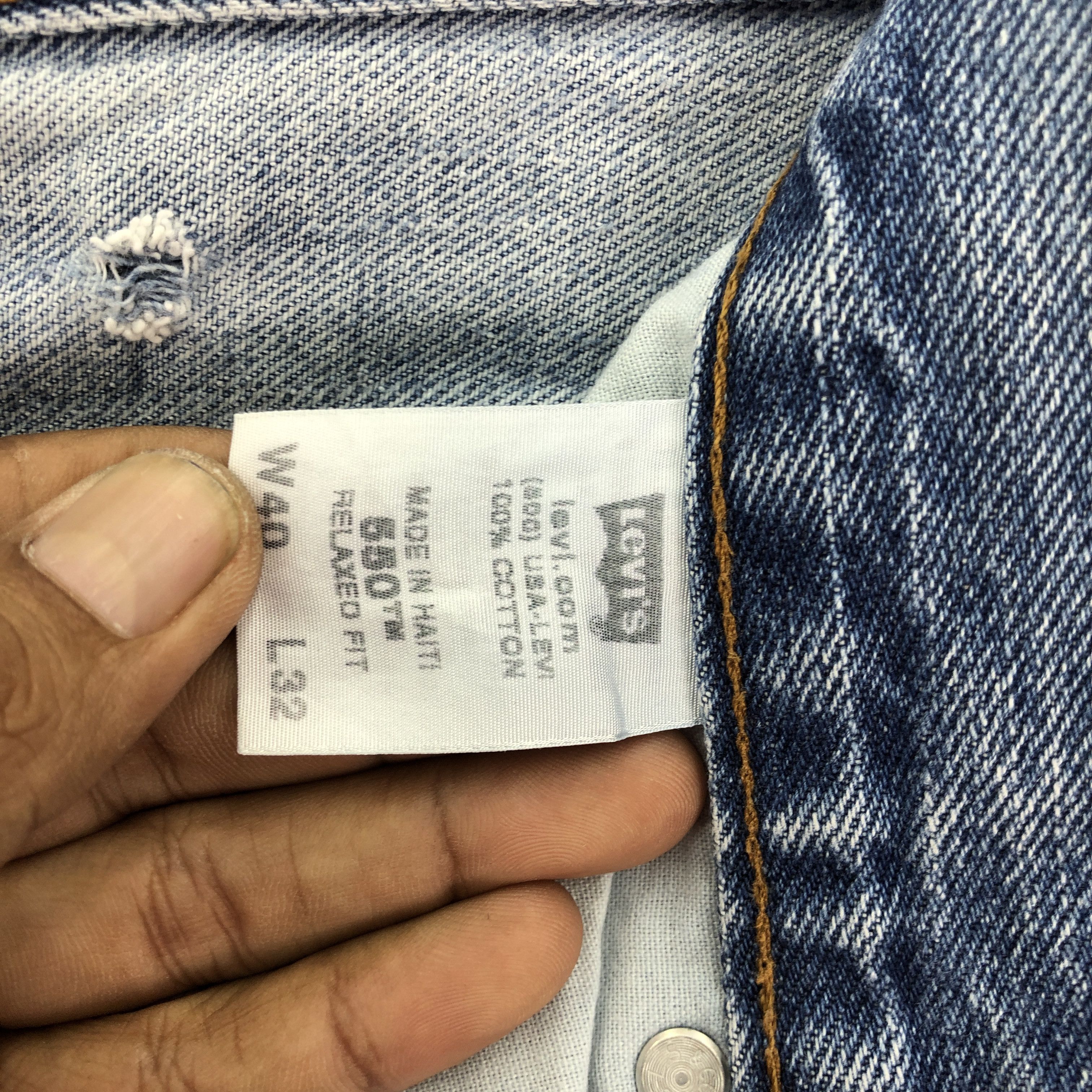 Levi's × Vintage Vintage Levis 550 Baggy Jeans Levi's Faded Light Wash Denim Size US 38 / EU 54 - 9 Thumbnail