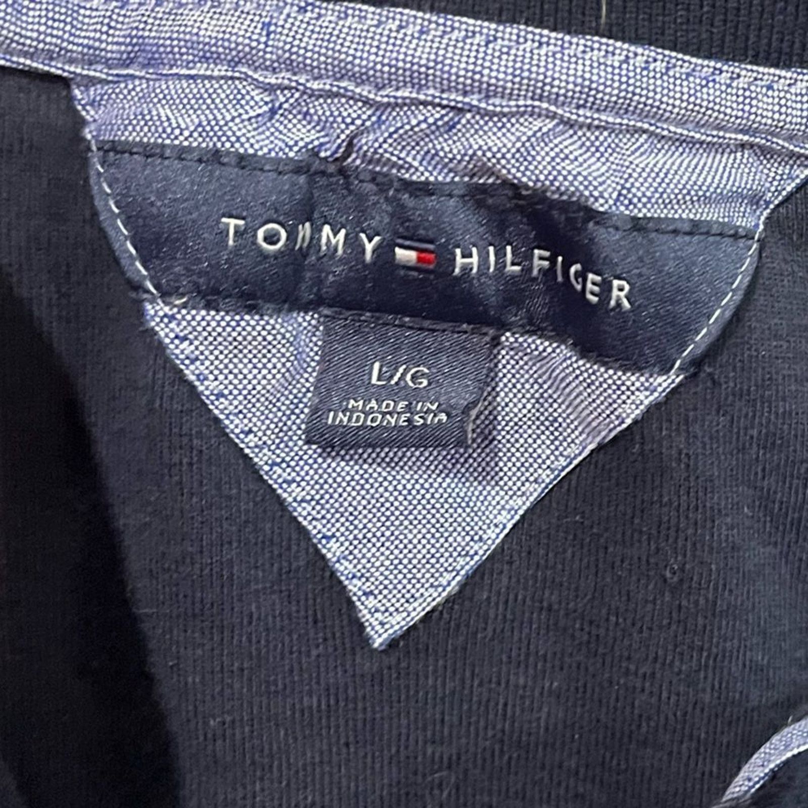 Tommy Hilfiger Tommy Hilfiger Dress Polo Polka Dot Short Sleeve Button Sz L Size L / US 10 / IT 46 - 7 Thumbnail