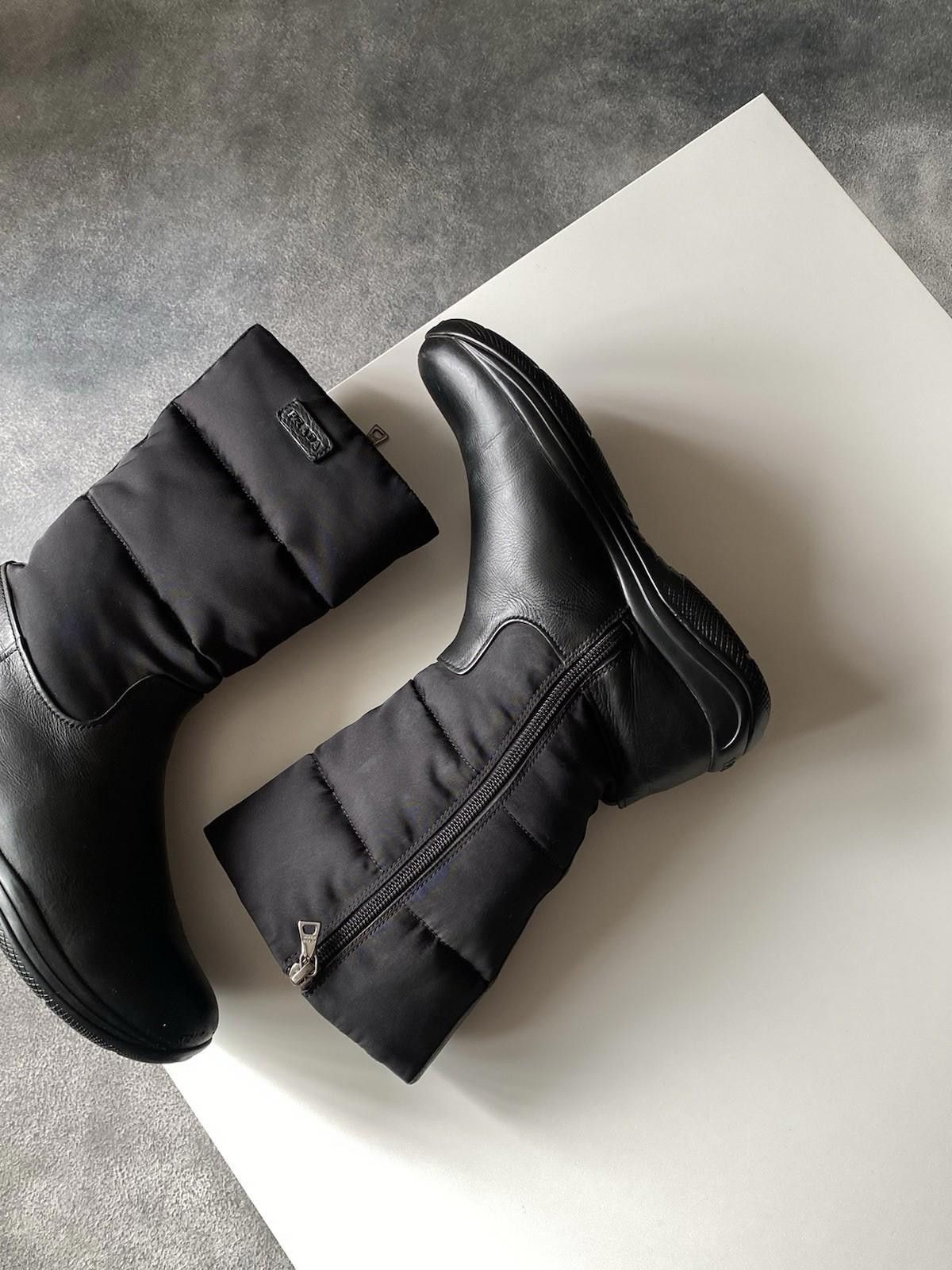 Prada 2000`s Prada Puffer / Leather Winter Boots Vintage Women US6 Size US 6.5 / IT 36.5 - 6 Thumbnail