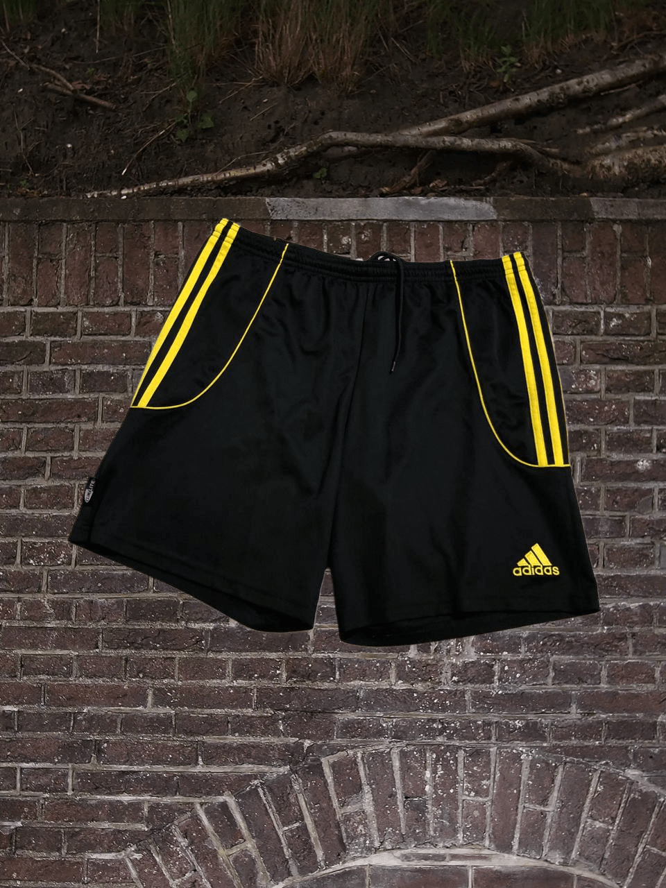 Adidas Adidas Men’s Sports Shorts Lightweight Comfort Size US 32 / EU 48 - 1 Thumbnail